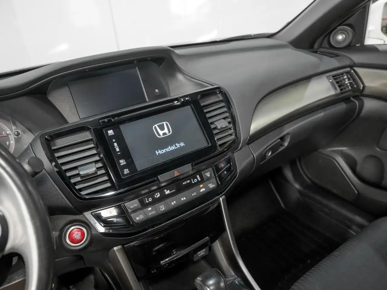 Honda Accord снимка Honda Accord
