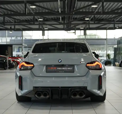 BMW M2 view 8