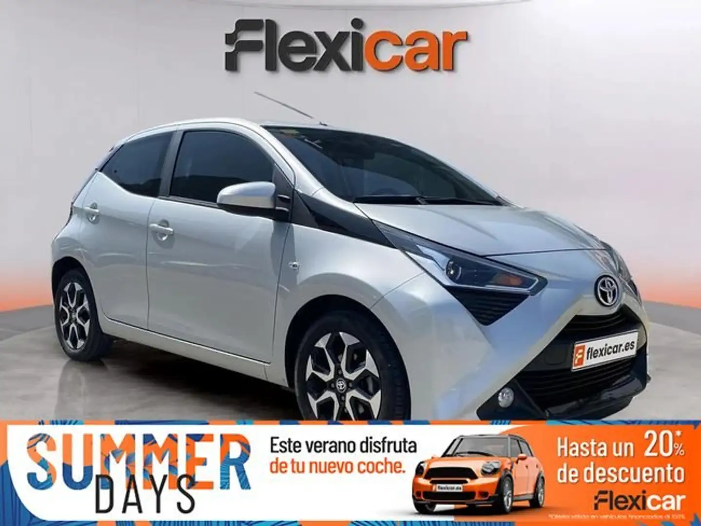 Toyota Aygo 70 x-cite Gris - 1