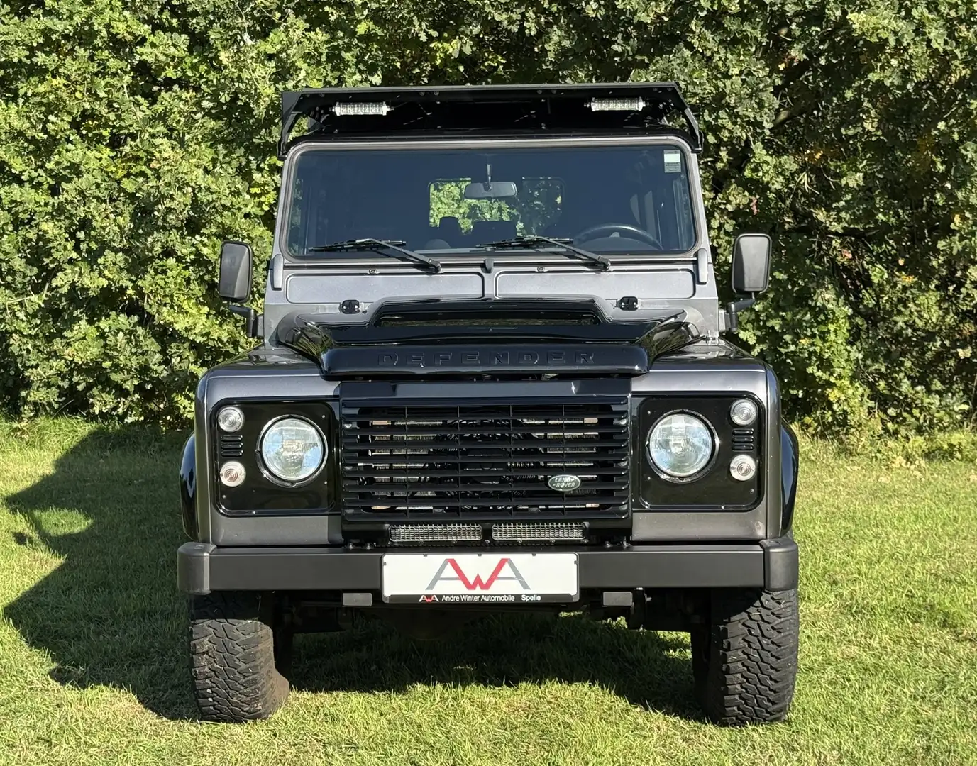 Land Rover Defender 110 SE Exclusive 7-Sitz Leder Roof-Rack Gris - 2