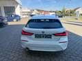 BMW 118 i Limousine LENKRADHEZIUNG NAVI DAB PDC Weiß - thumbnail 6