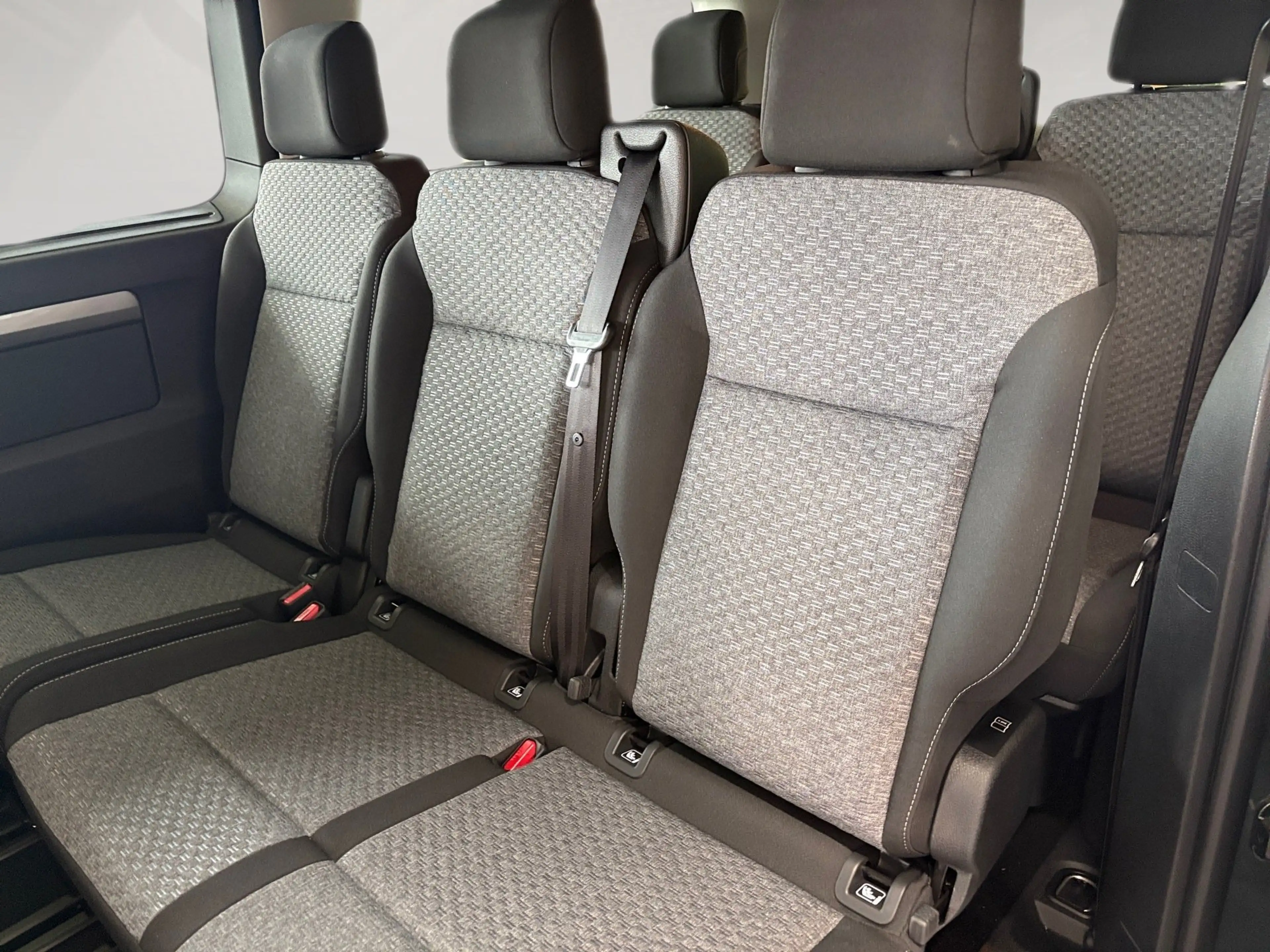 Toyota Proace Verso L2 Teamplayer ATM LED+SHZ+2xKlima — photo 13
