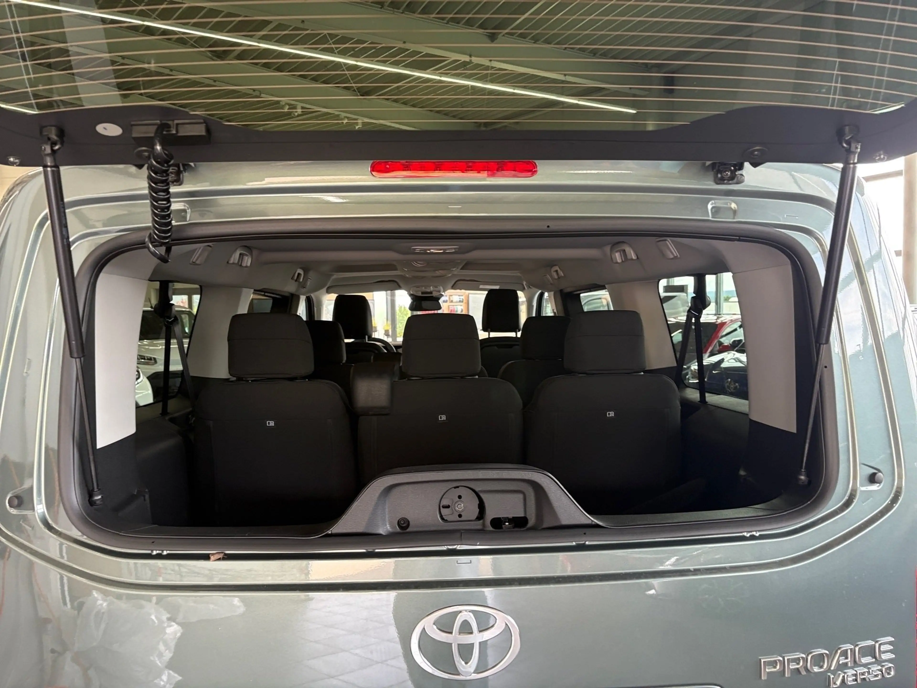 Toyota Proace Verso L2 Teamplayer ATM LED+SHZ+2xKlima — photo 15
