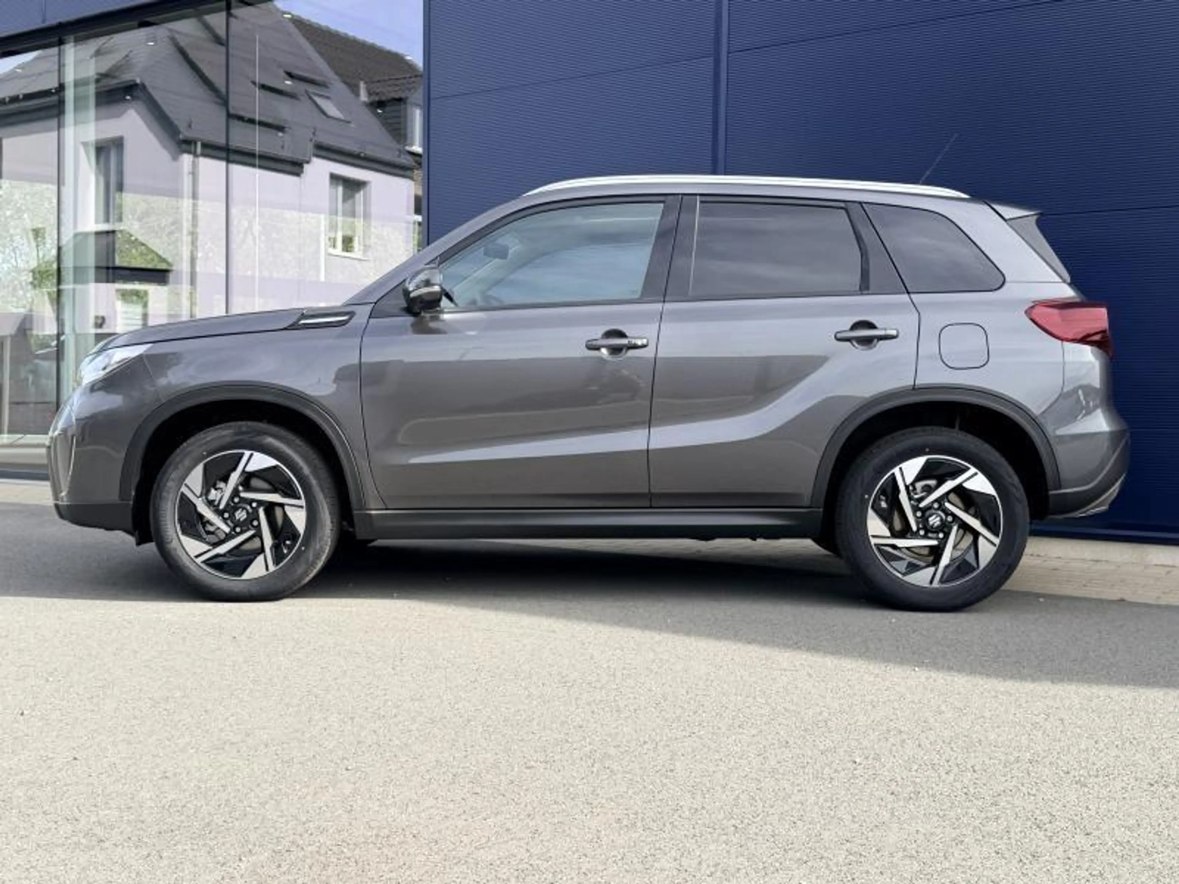 Suzuki Vitara GLX - 1.4 Mild-Hybrid - Toit Pano - Gps — photo 2