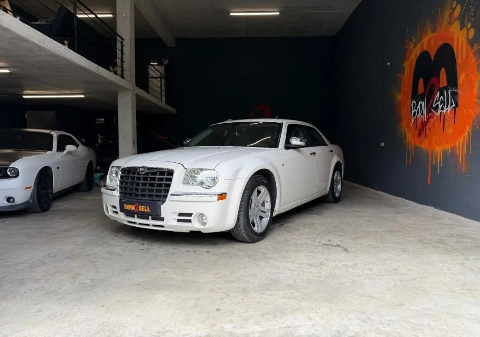 Chrysler 300C 300 C V8 5.7 345 cv Immat FR Flexfuel Weiß - 1