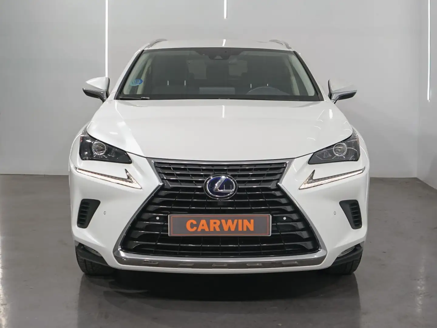Lexus NX 300 300h Premium 2WD Blanc - 2