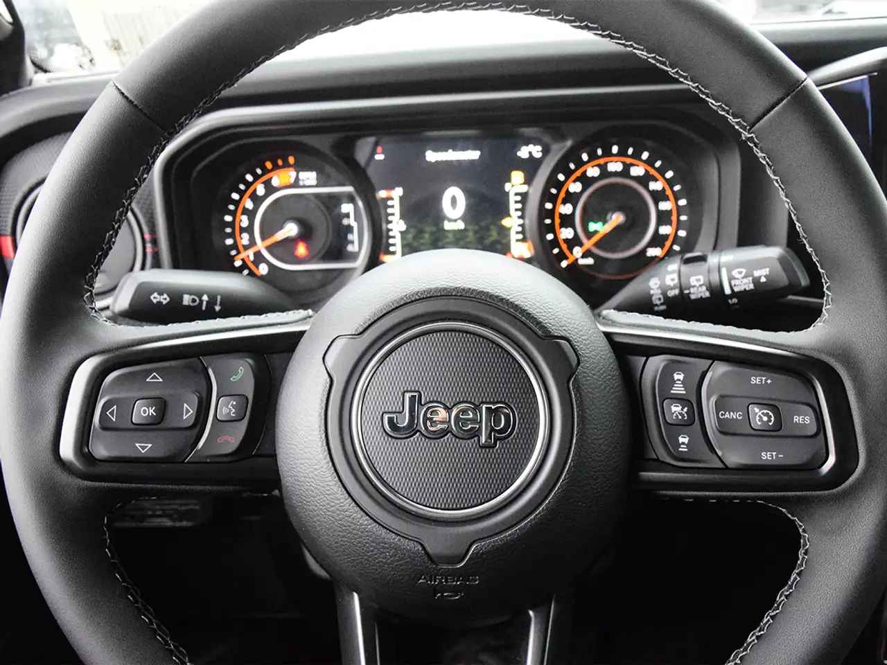 Jeep Wrangler снимка Jeep Wrangler