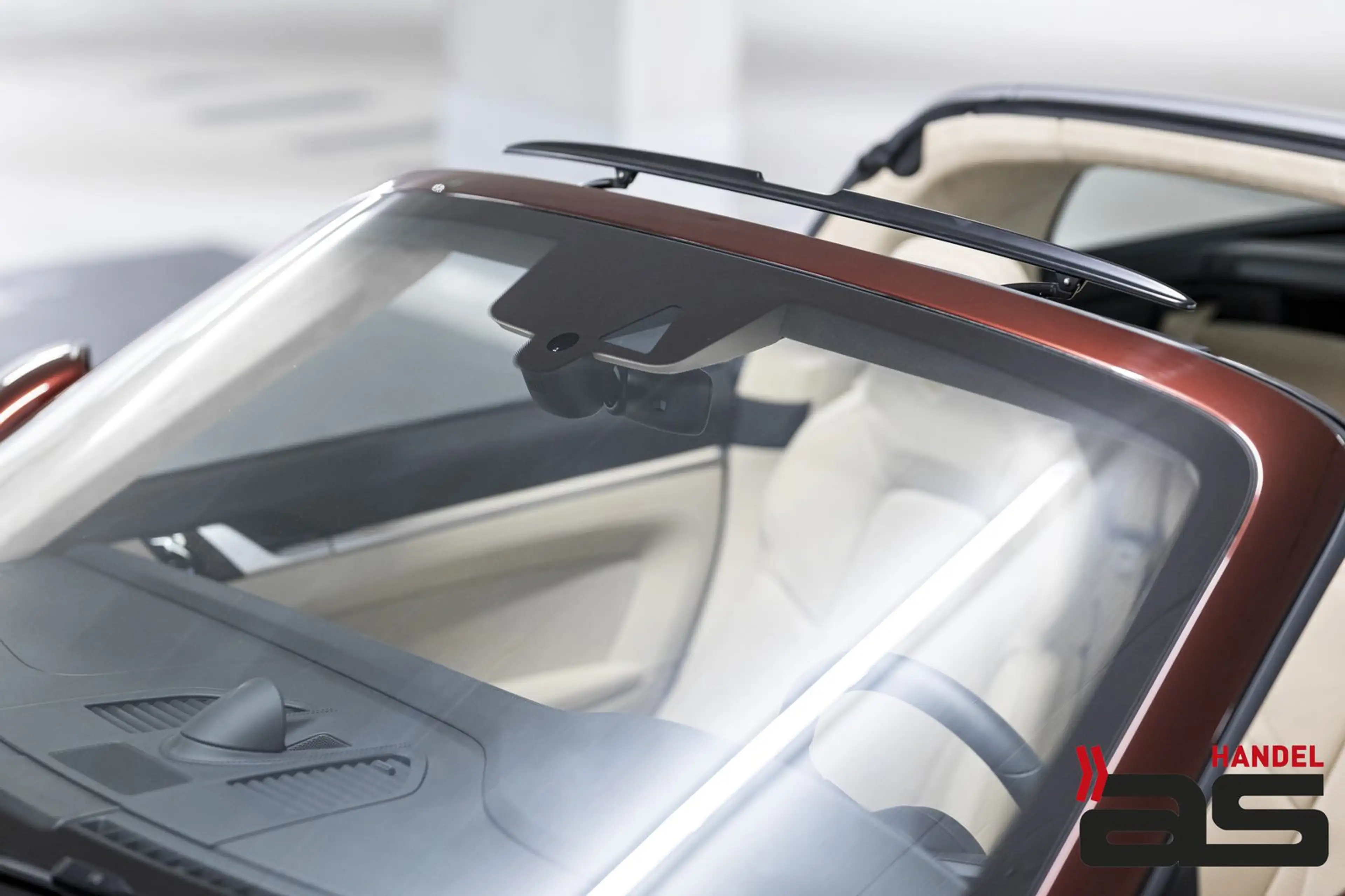 Porsche 911 992 Targa 4 S Heritage Design Edition 1of992 — photo 10