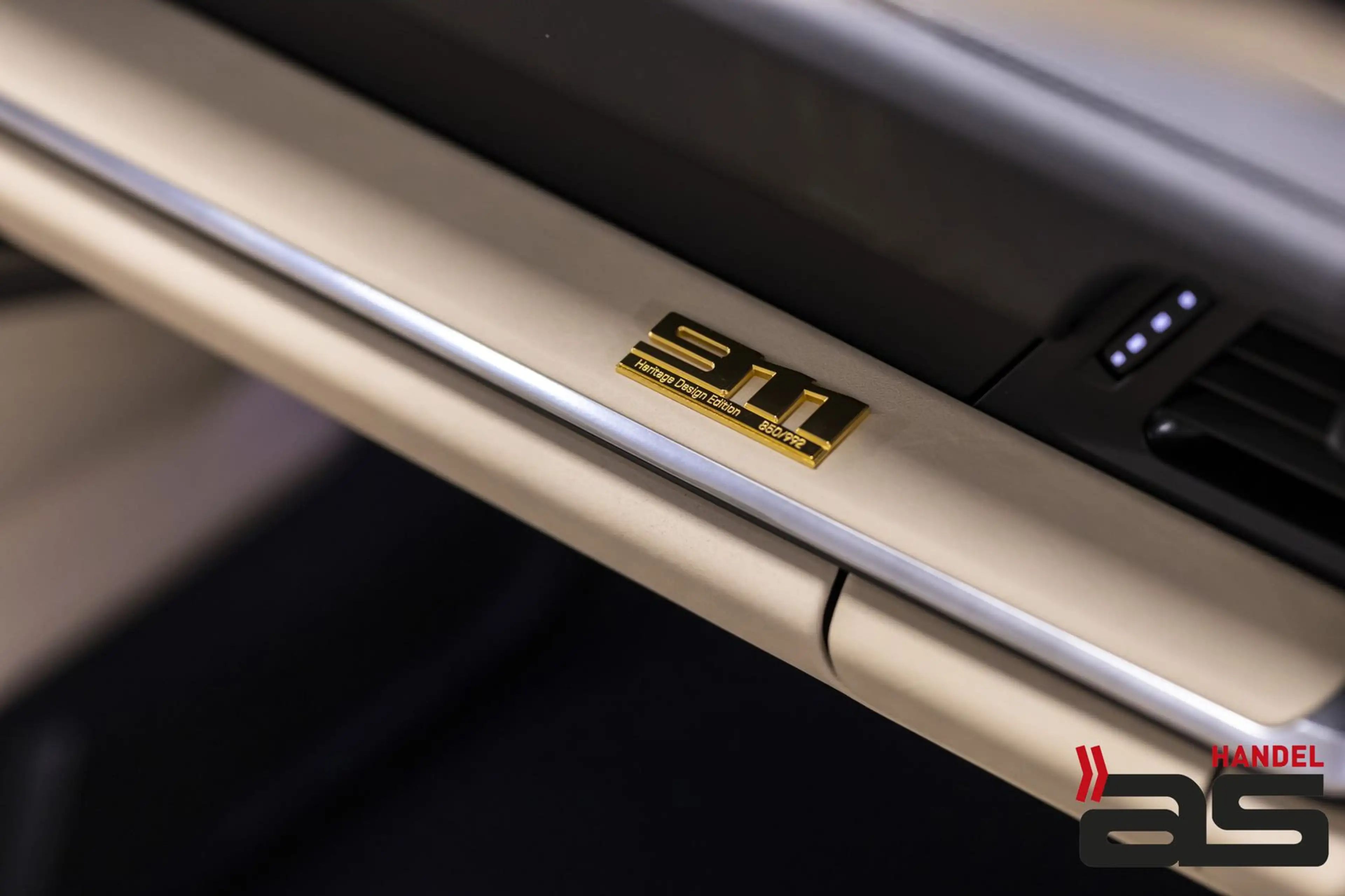 Porsche 911 992 Targa 4 S Heritage Design Edition 1of992 — photo 24