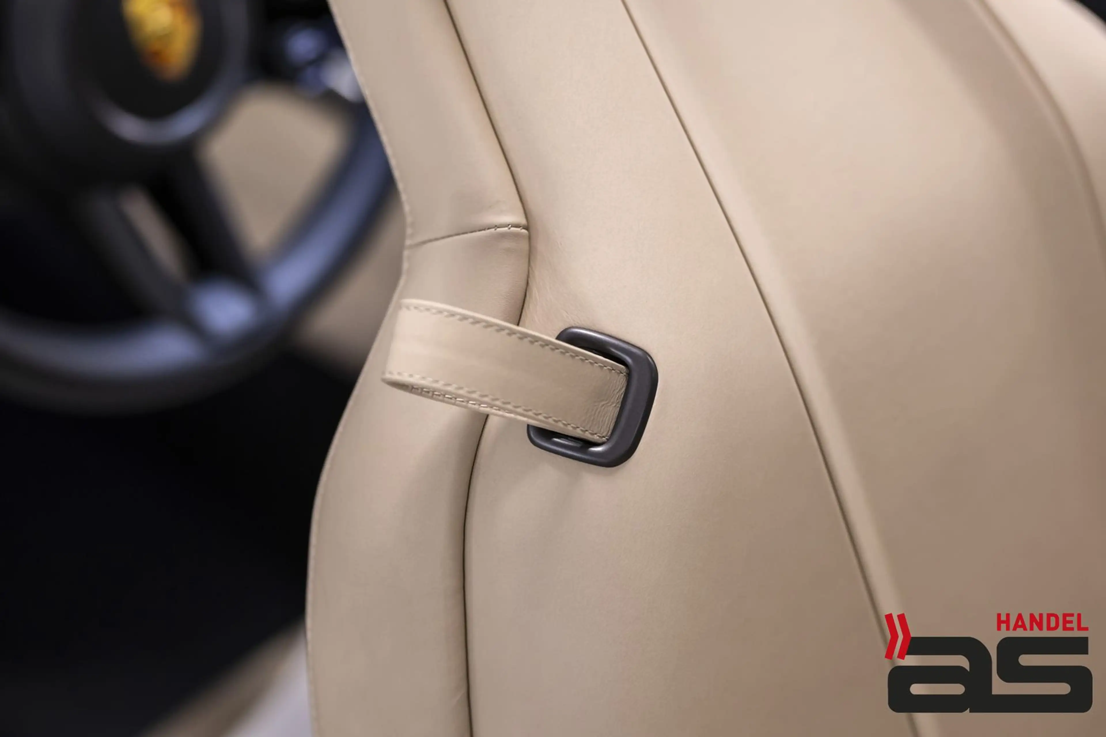 Porsche 911 992 Targa 4 S Heritage Design Edition 1of992 — photo 27