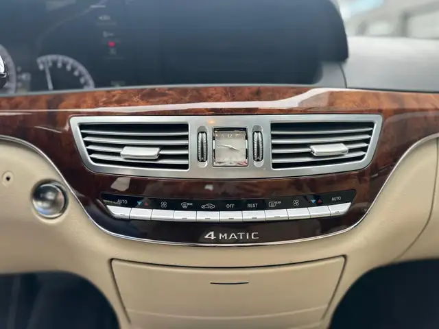 Mercedes-Benz S-Class view 13