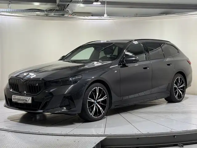 BMW i5 eDrive40 Touring M Sportpaket Pro AHK ACC 360