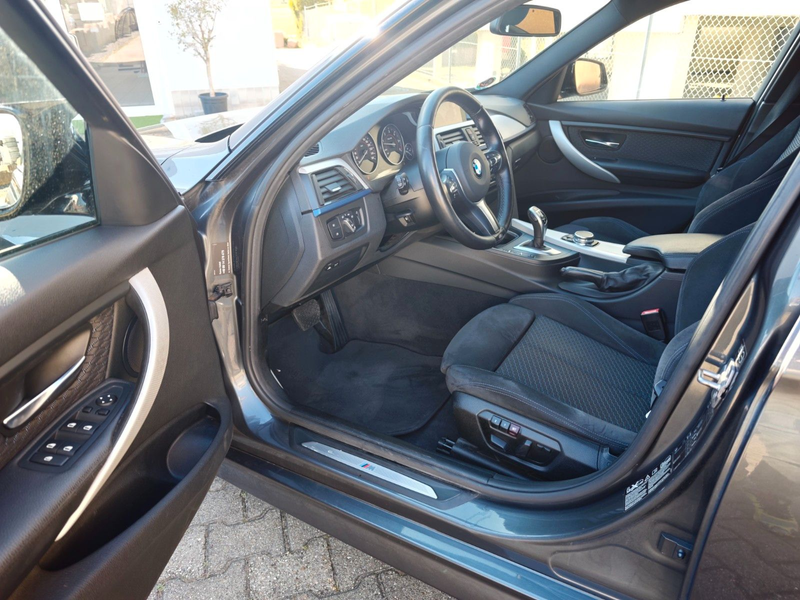 BMW 335 d xDrive*M-PAKET — photo 12