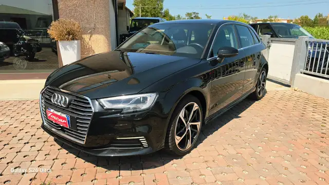 Audi E-Tron S view 9