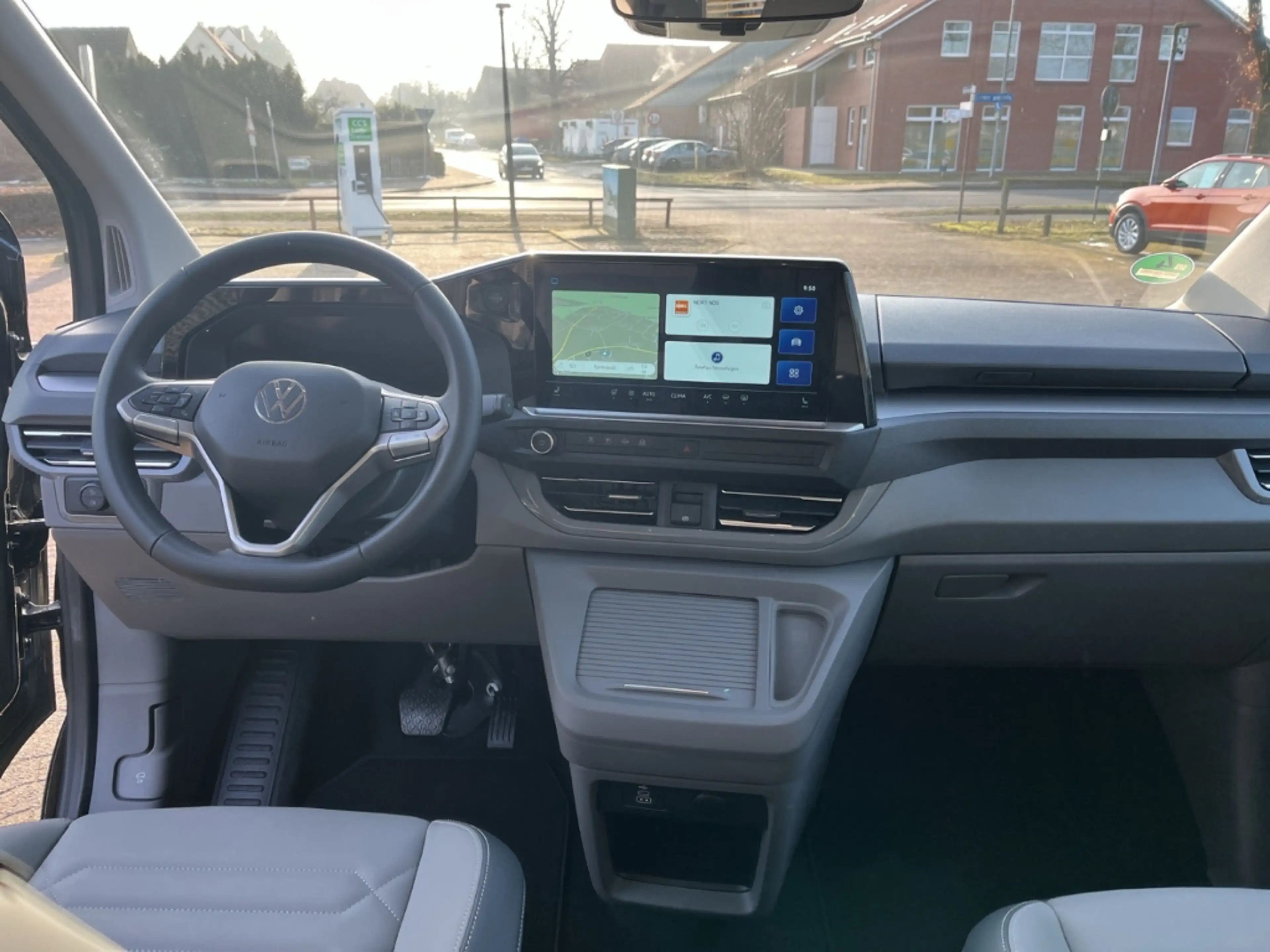 Volkswagen T7 Caravelle KR 2.0 TDI Style MATRIX ACC AHK NAV PDC RFK LM SHZ — photo 9