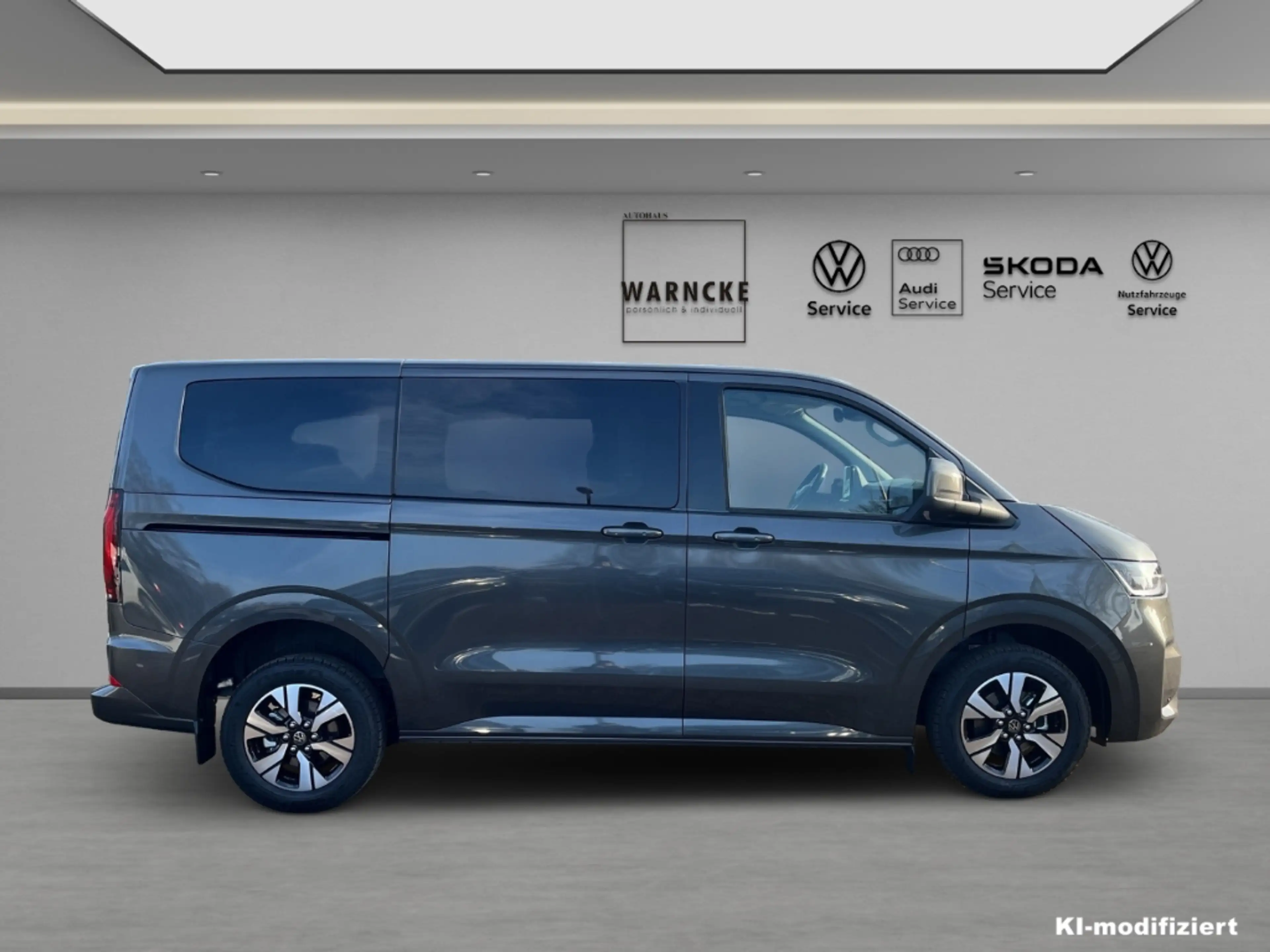 Volkswagen T7 Caravelle KR 2.0 TDI Style MATRIX ACC AHK NAV PDC RFK LM SHZ — photo 4