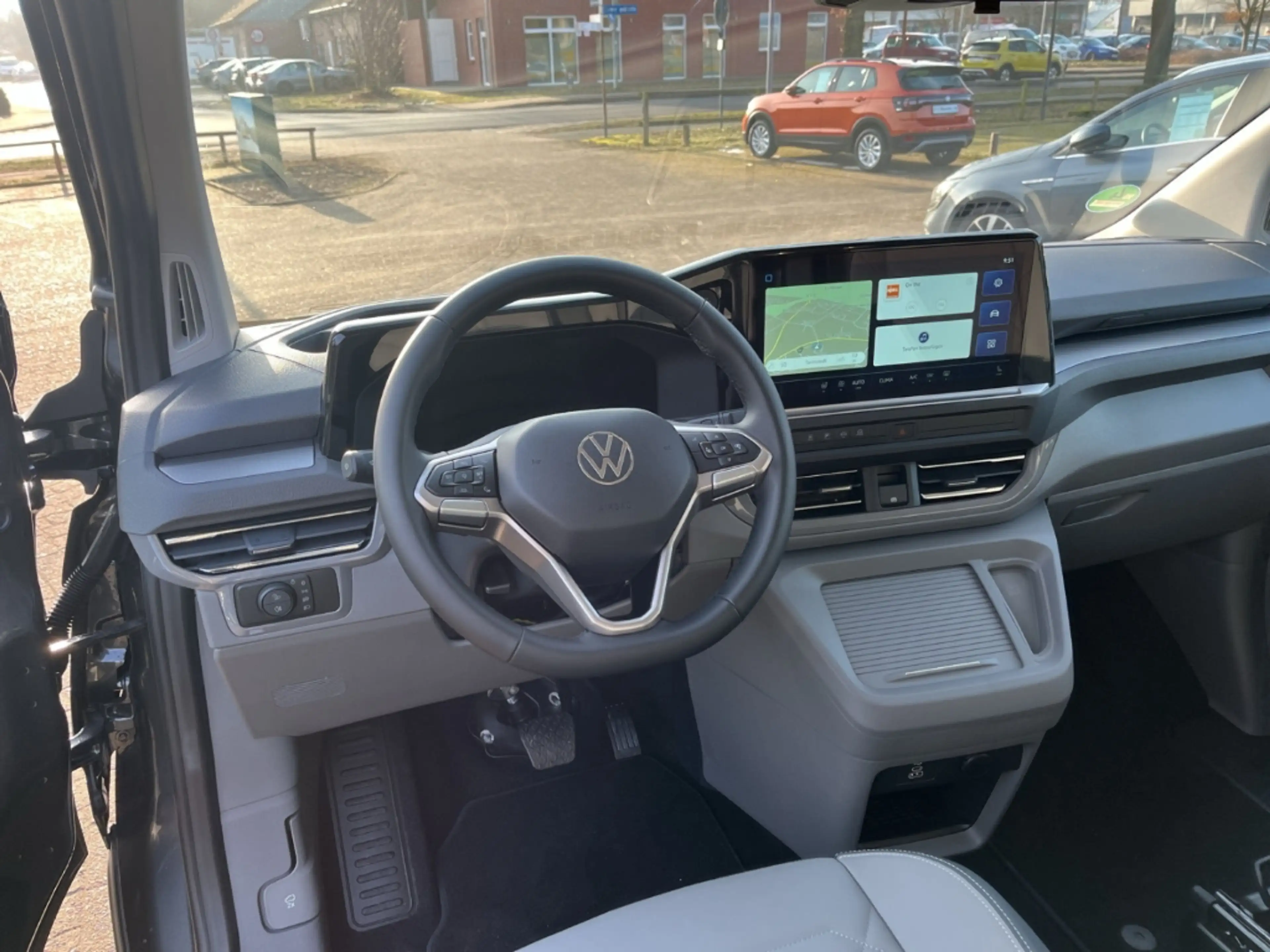 Volkswagen T7 Caravelle KR 2.0 TDI Style MATRIX ACC AHK NAV PDC RFK LM SHZ — photo 8
