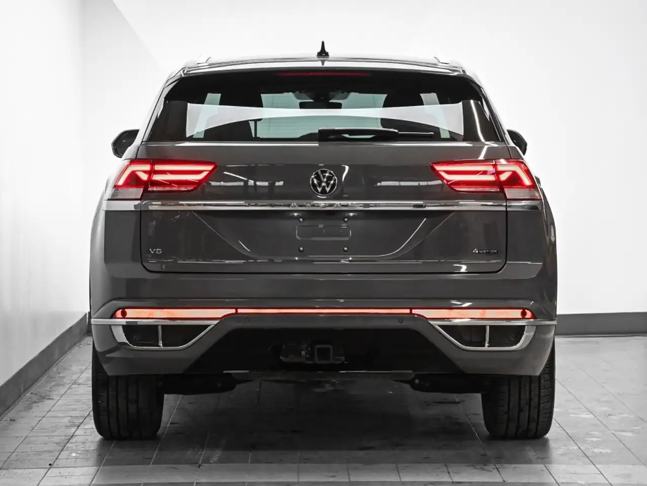 Volkswagen Atlas photo Volkswagen Atlas