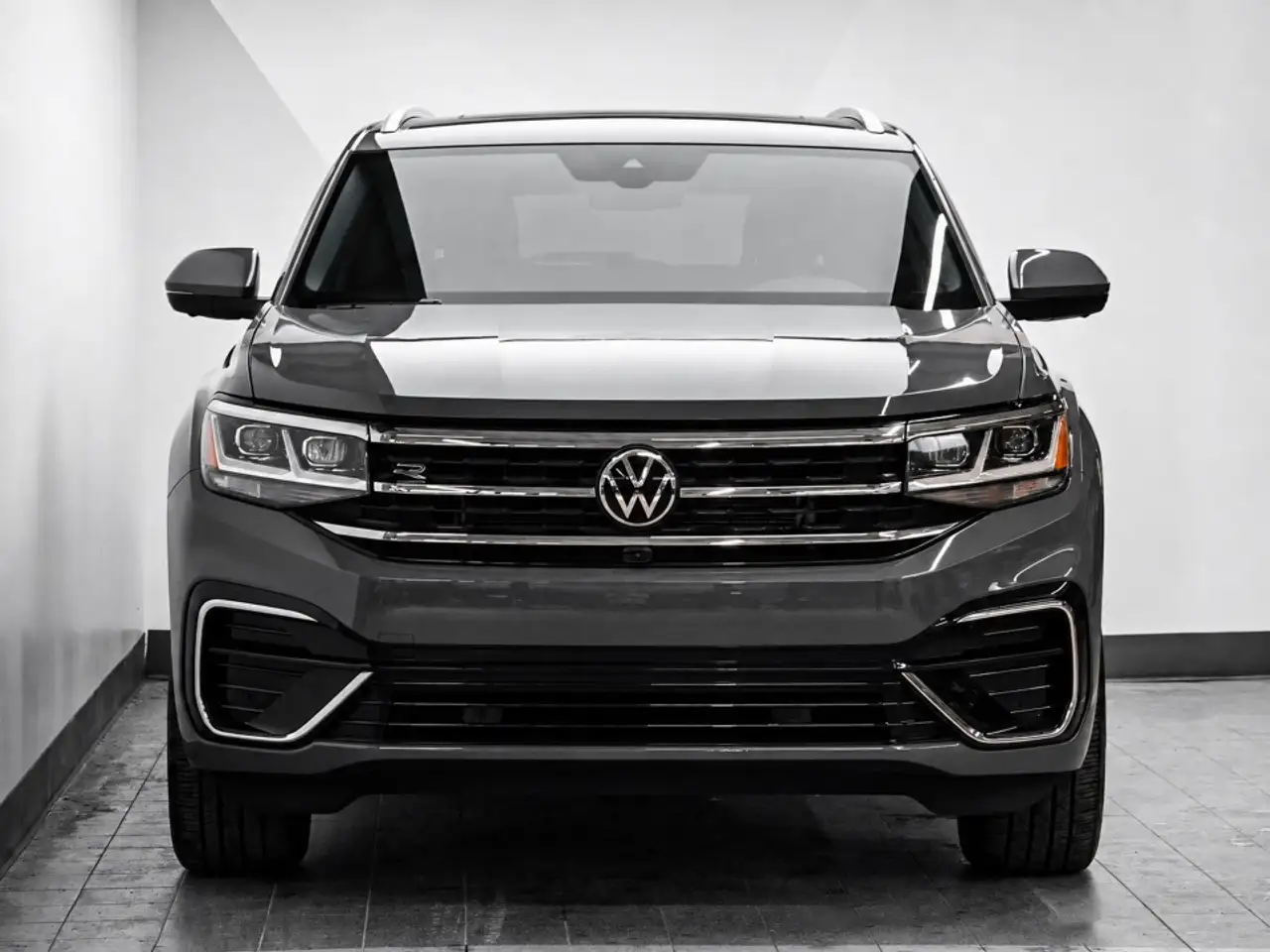 Volkswagen Atlas photo Volkswagen Atlas