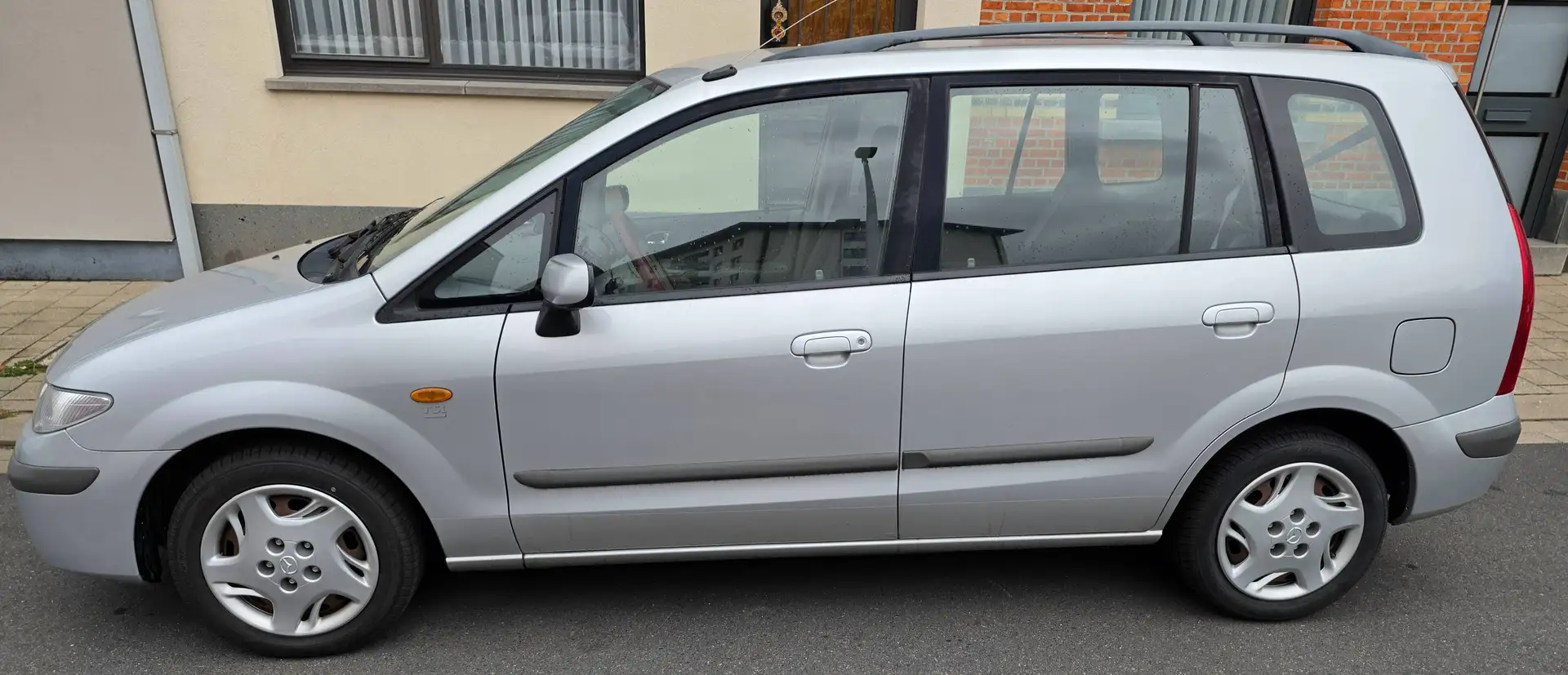 Mazda Premacy 1.8i 16v TSi Silber - 2