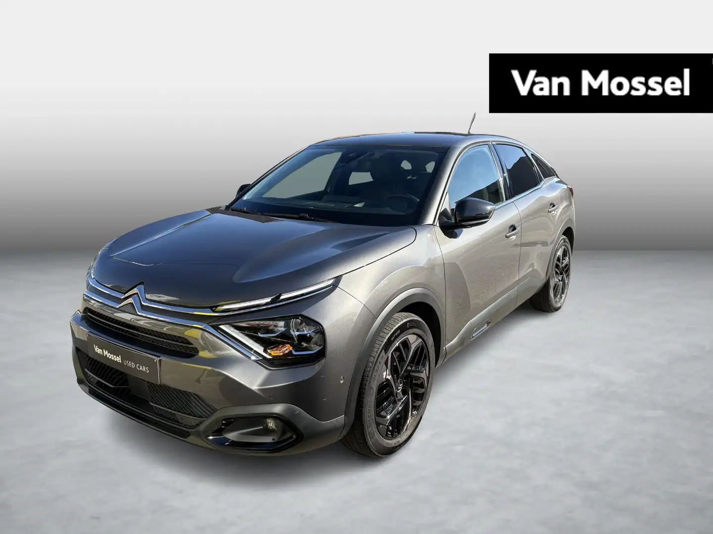 Citroen C4 1.2 PureTech 130 S&S EAT8 Shine Pack Grijs - 1