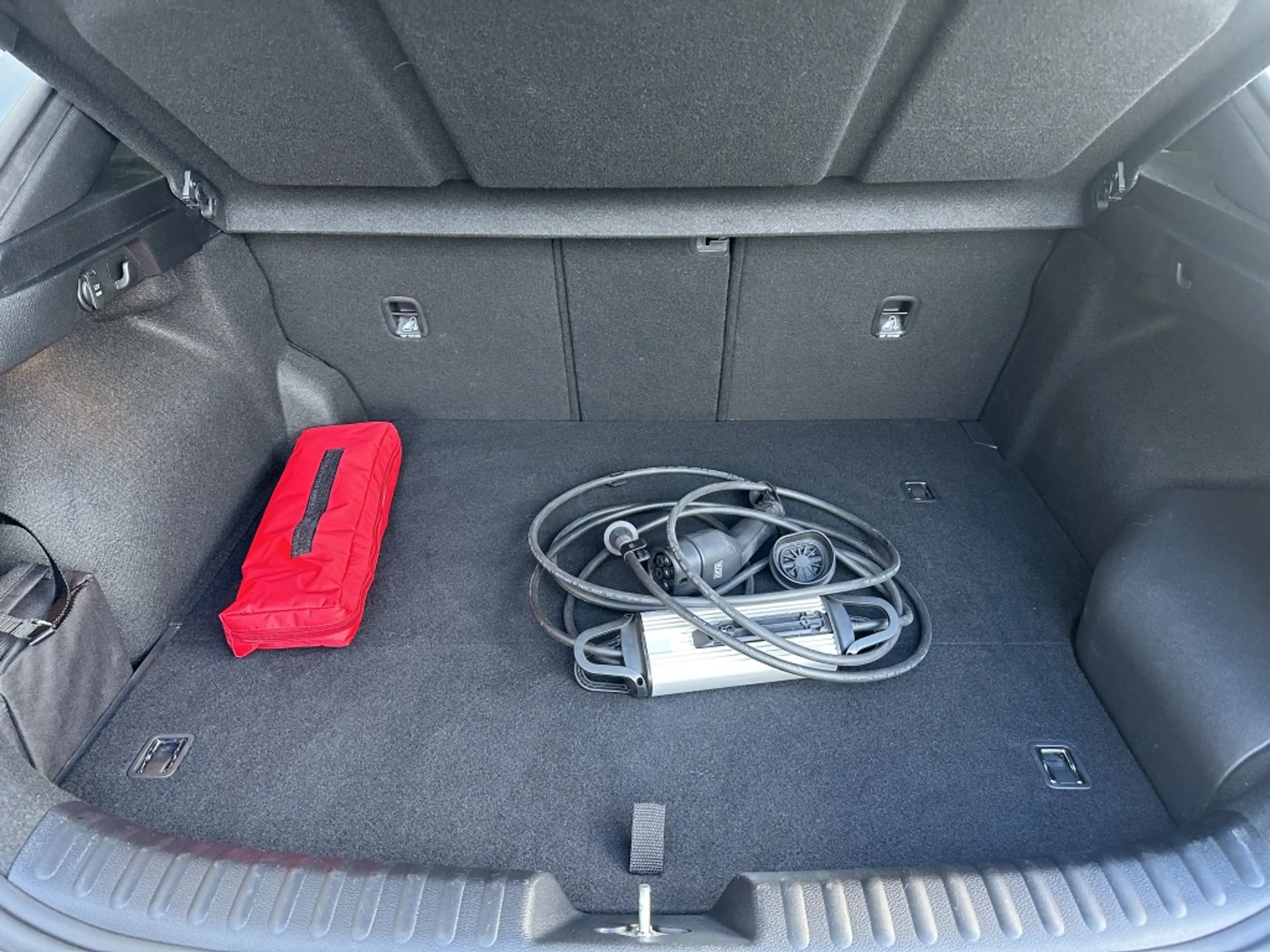 Kia XCeed 1.6 GDi PHEV DynamicPlusLine / Leer / Stoelverwarm — photo 19
