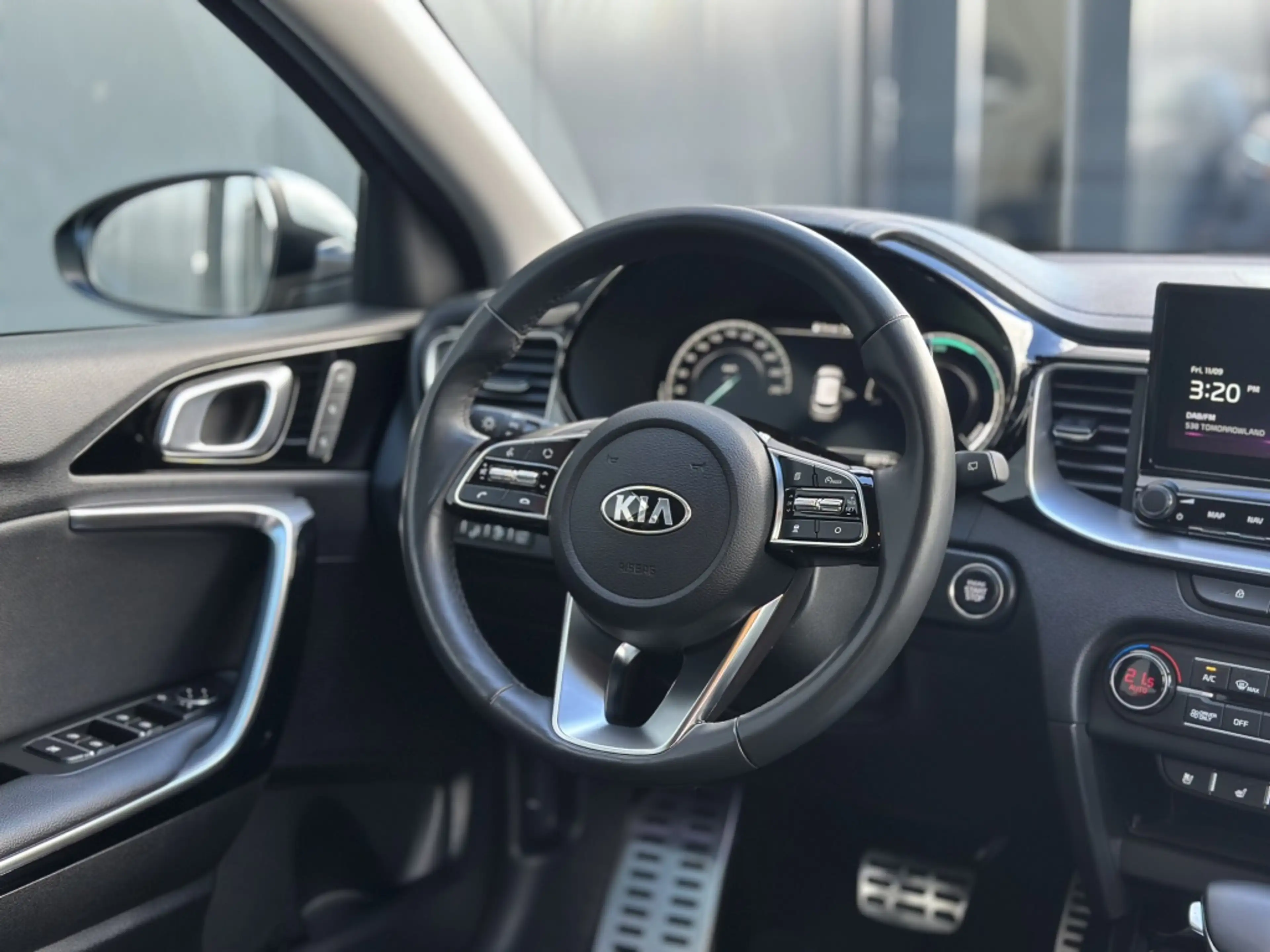 Kia XCeed 1.6 GDi PHEV DynamicPlusLine / Leer / Stoelverwarm — photo 20