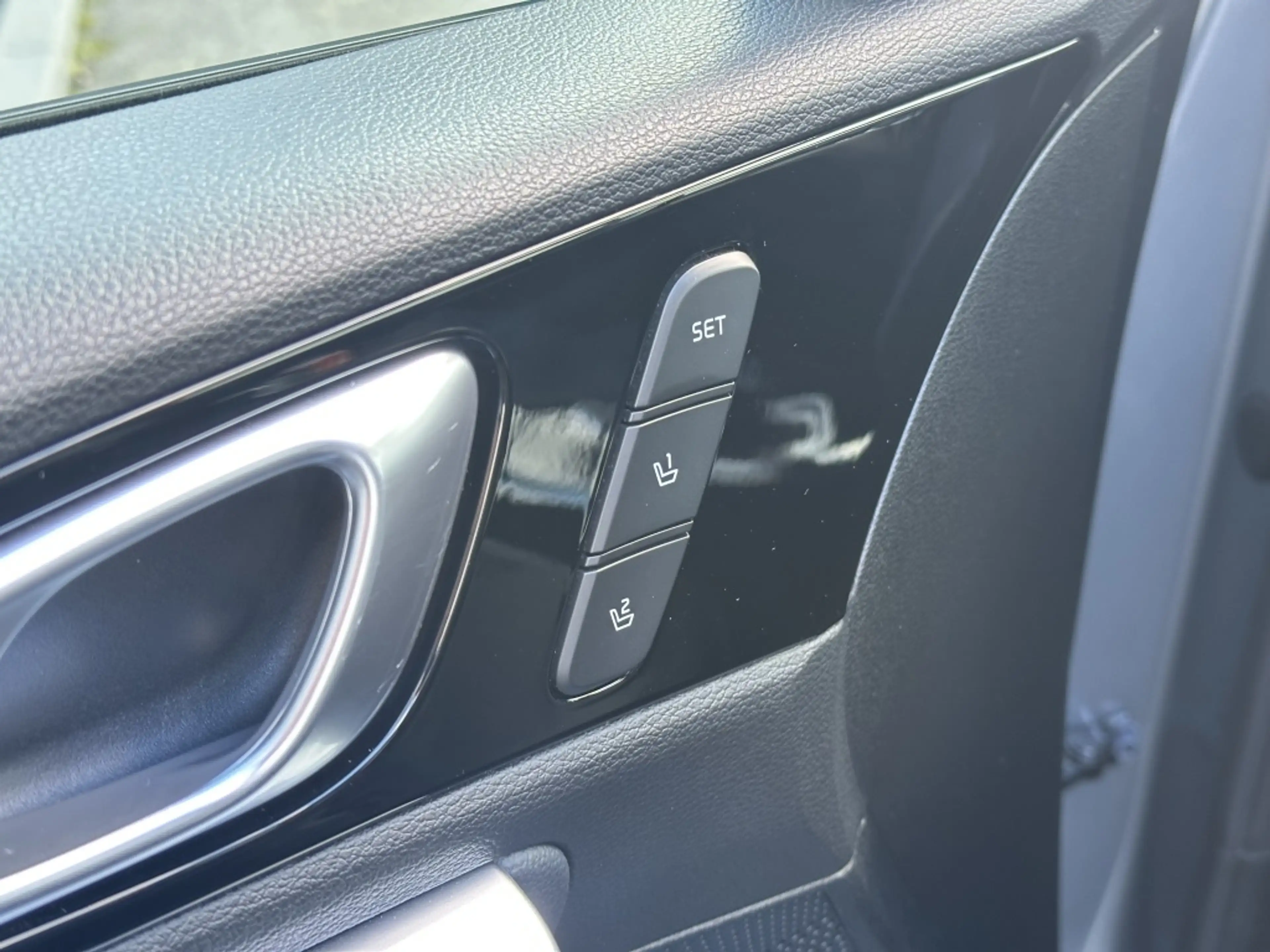 Kia XCeed 1.6 GDi PHEV DynamicPlusLine / Leer / Stoelverwarm — photo 26