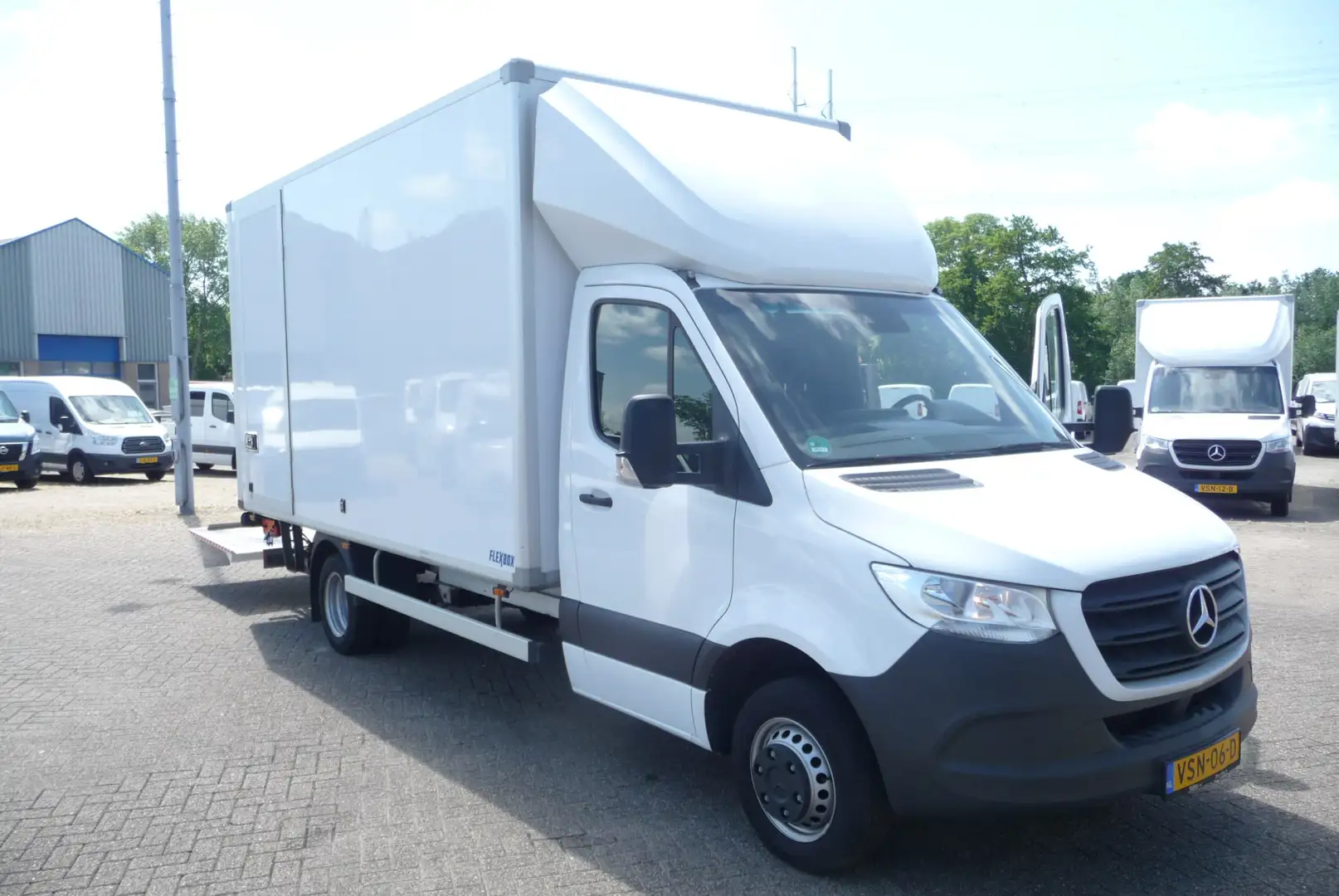 Mercedes-Benz Sprinter 515 CDI 433 Aut. laadklep, zijdeur trekhaak okt 20 Blanc - 2