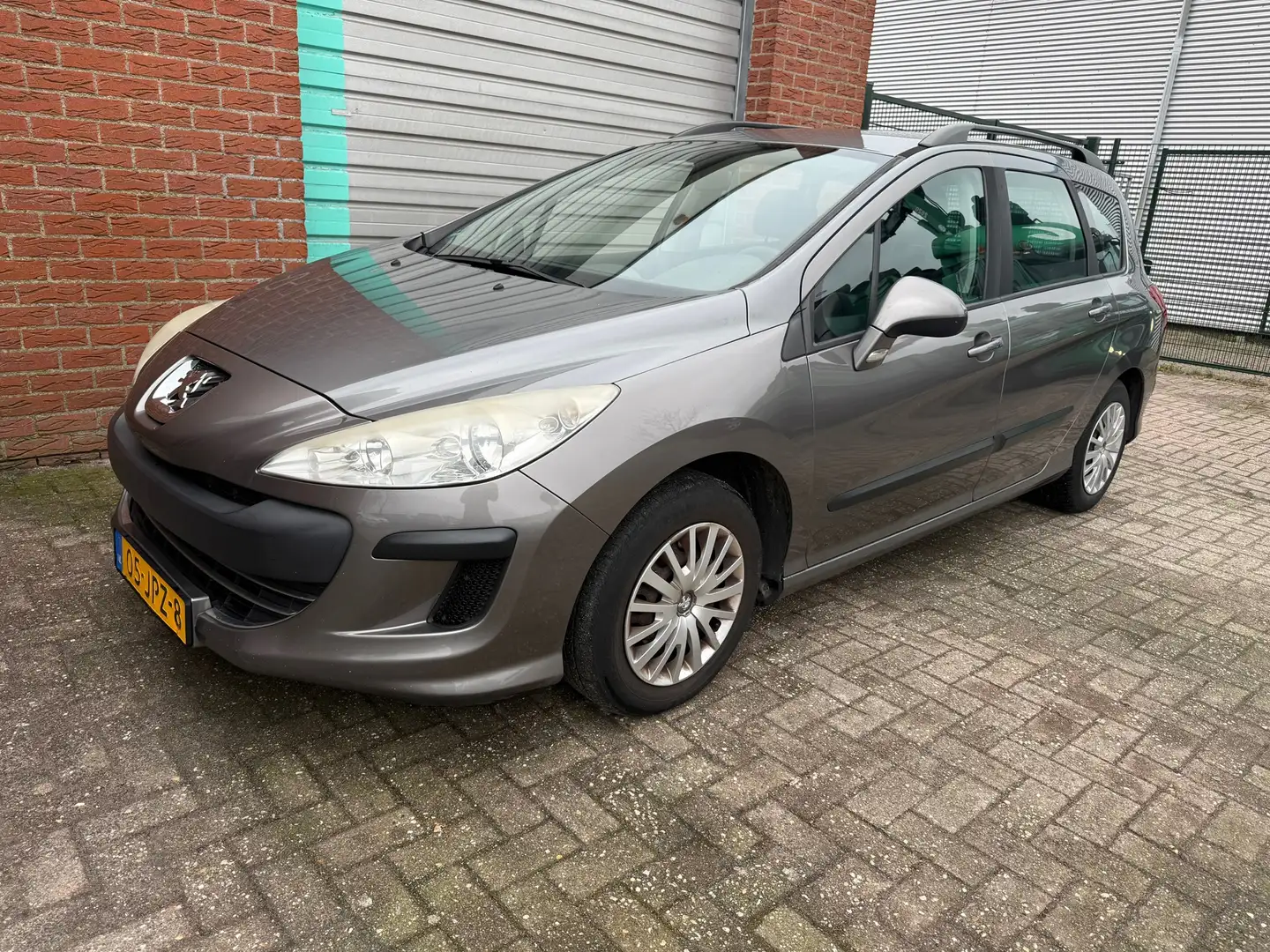 Peugeot 308 SW 1.6 VTi X-Line Airco Bj:2009 NAP! Gris - 2