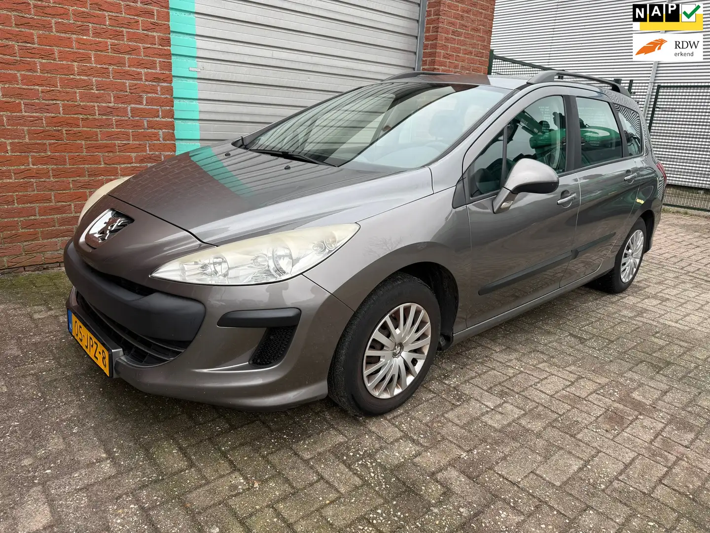 Peugeot 308 SW 1.6 VTi X-Line Airco Bj:2009 NAP! Gris - 1