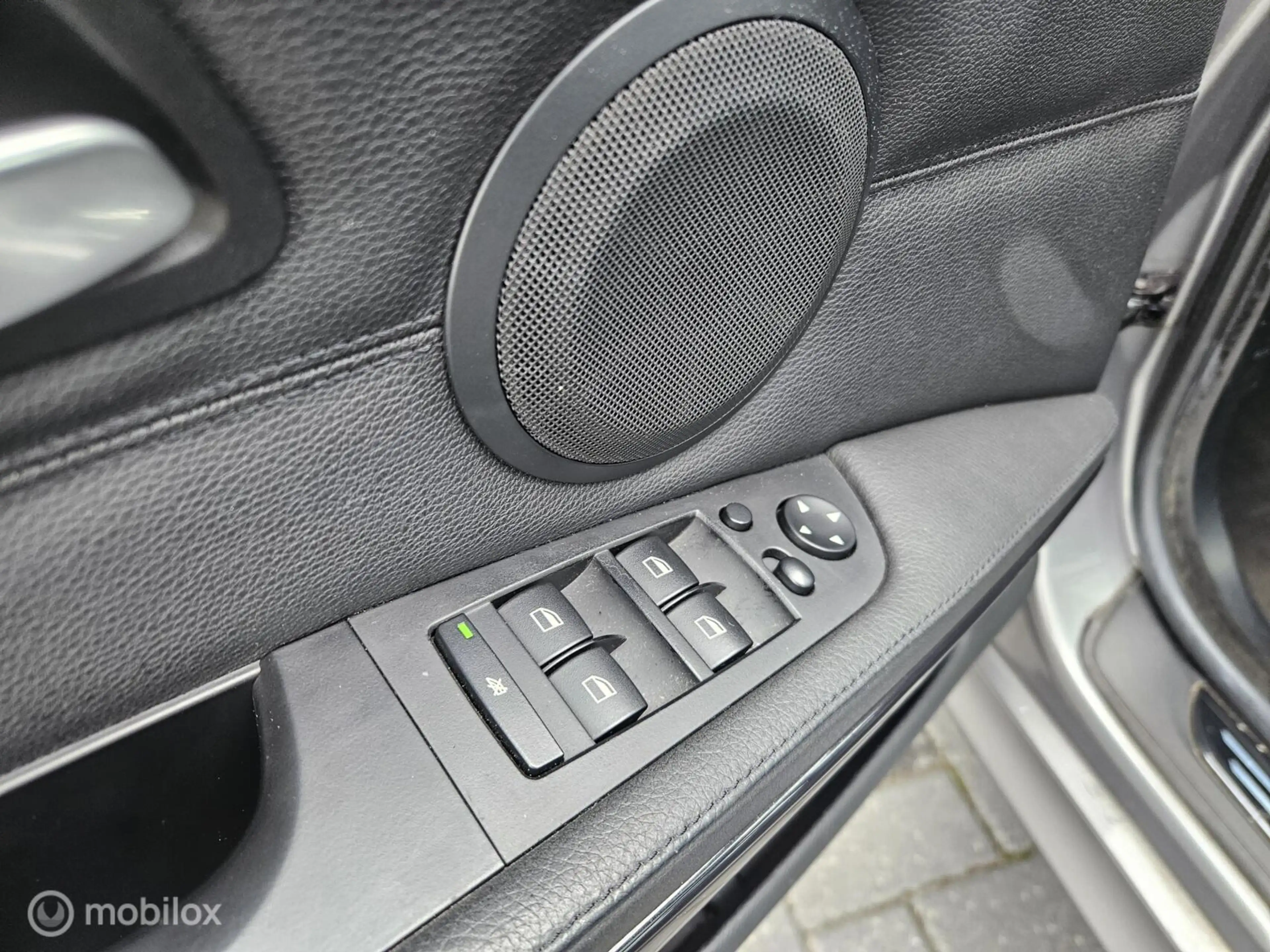 Alpina B3 Biturbo Touring — photo 12