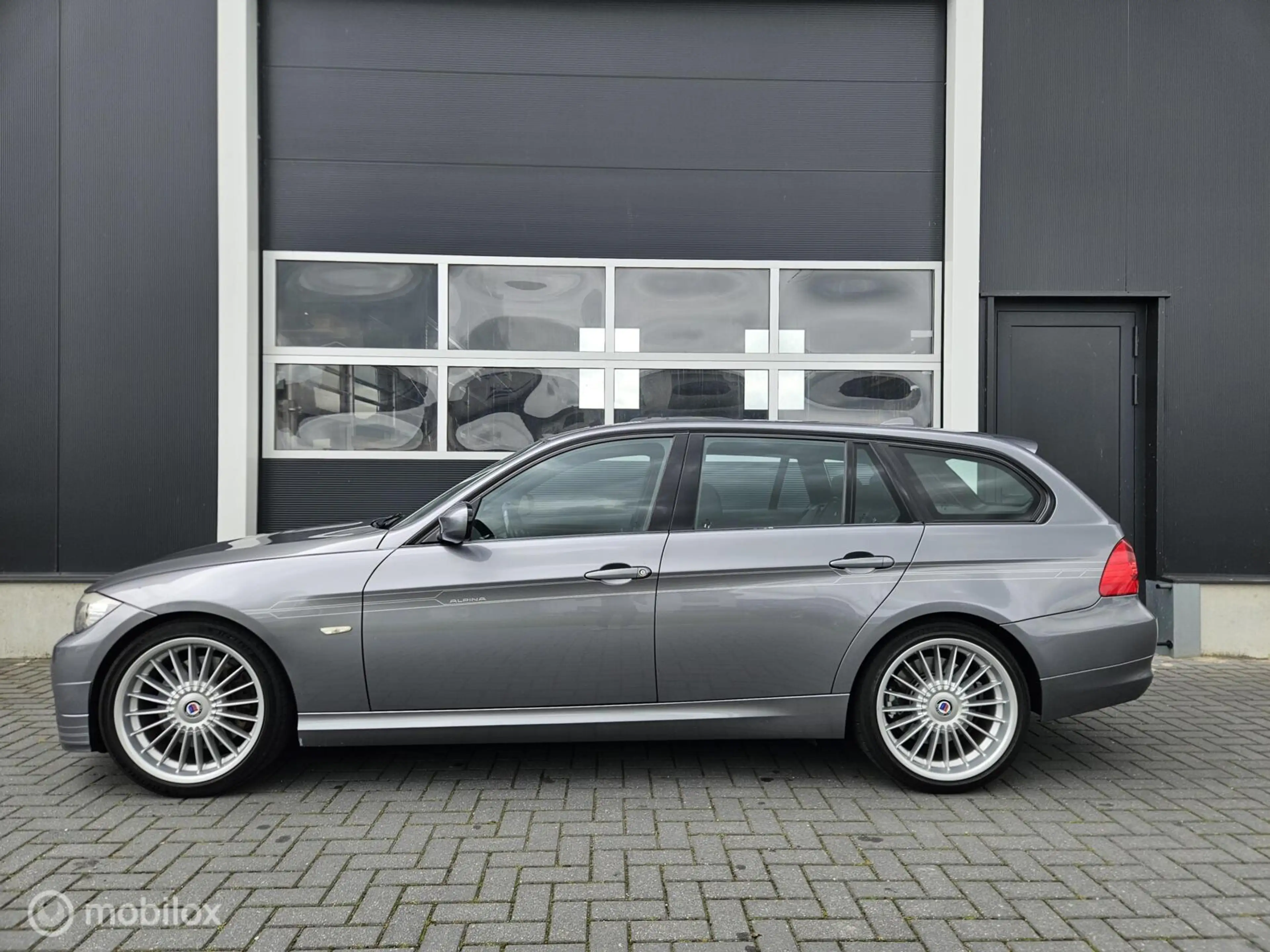 Alpina B3 Biturbo Touring — photo 15