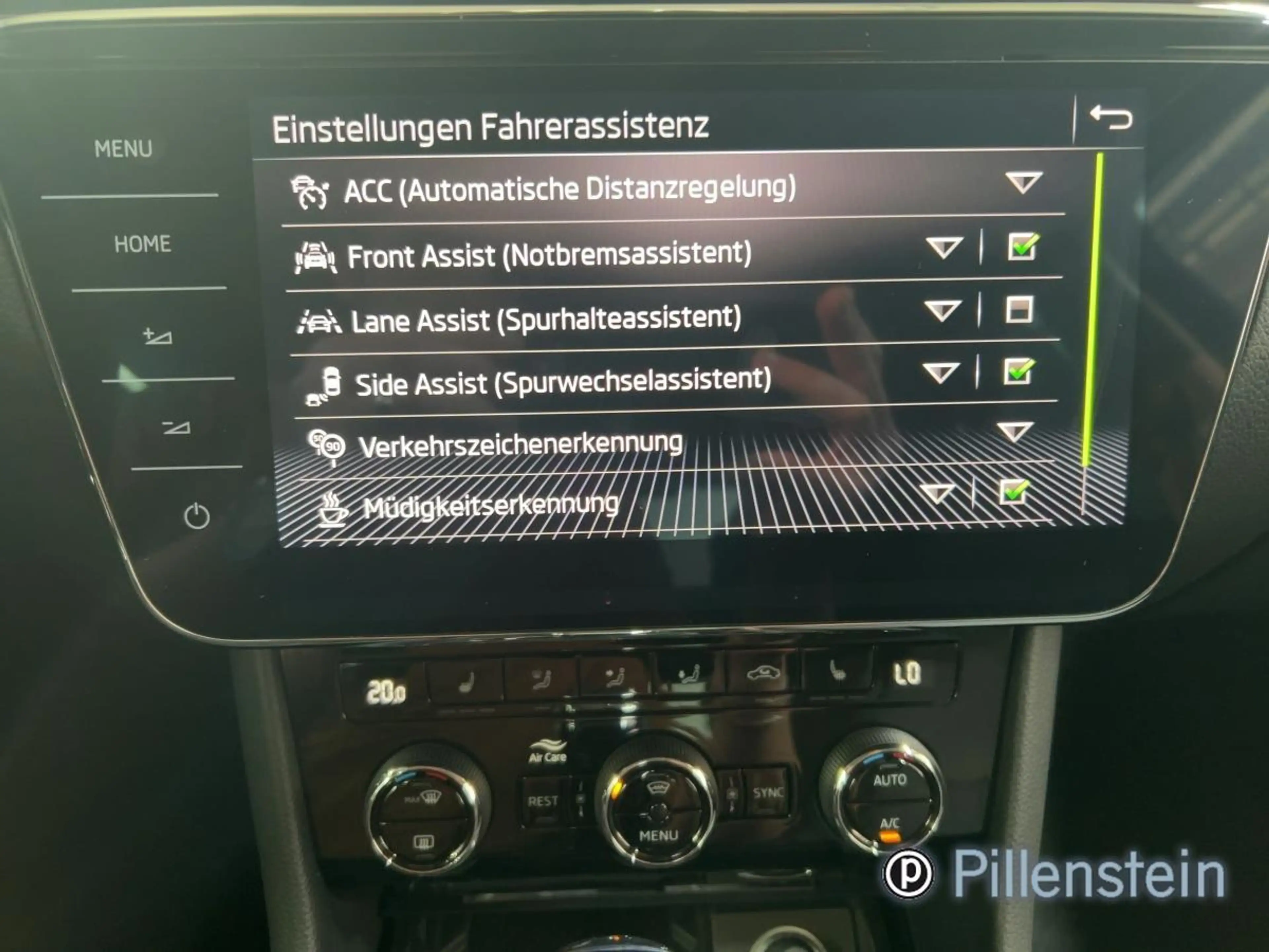 Skoda Superb LIMO TDI NAVI+KAM+BUSINESS+ACC+17" — photo 10