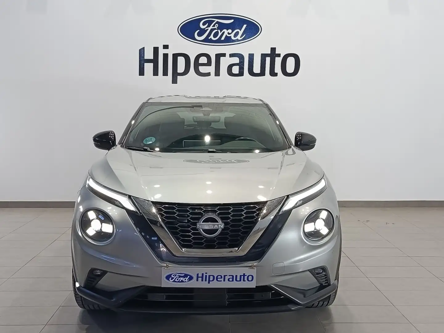 Nissan Juke 1.0 DIG-T N-Connecta 4x2 DCT 7 114 Gris - 2