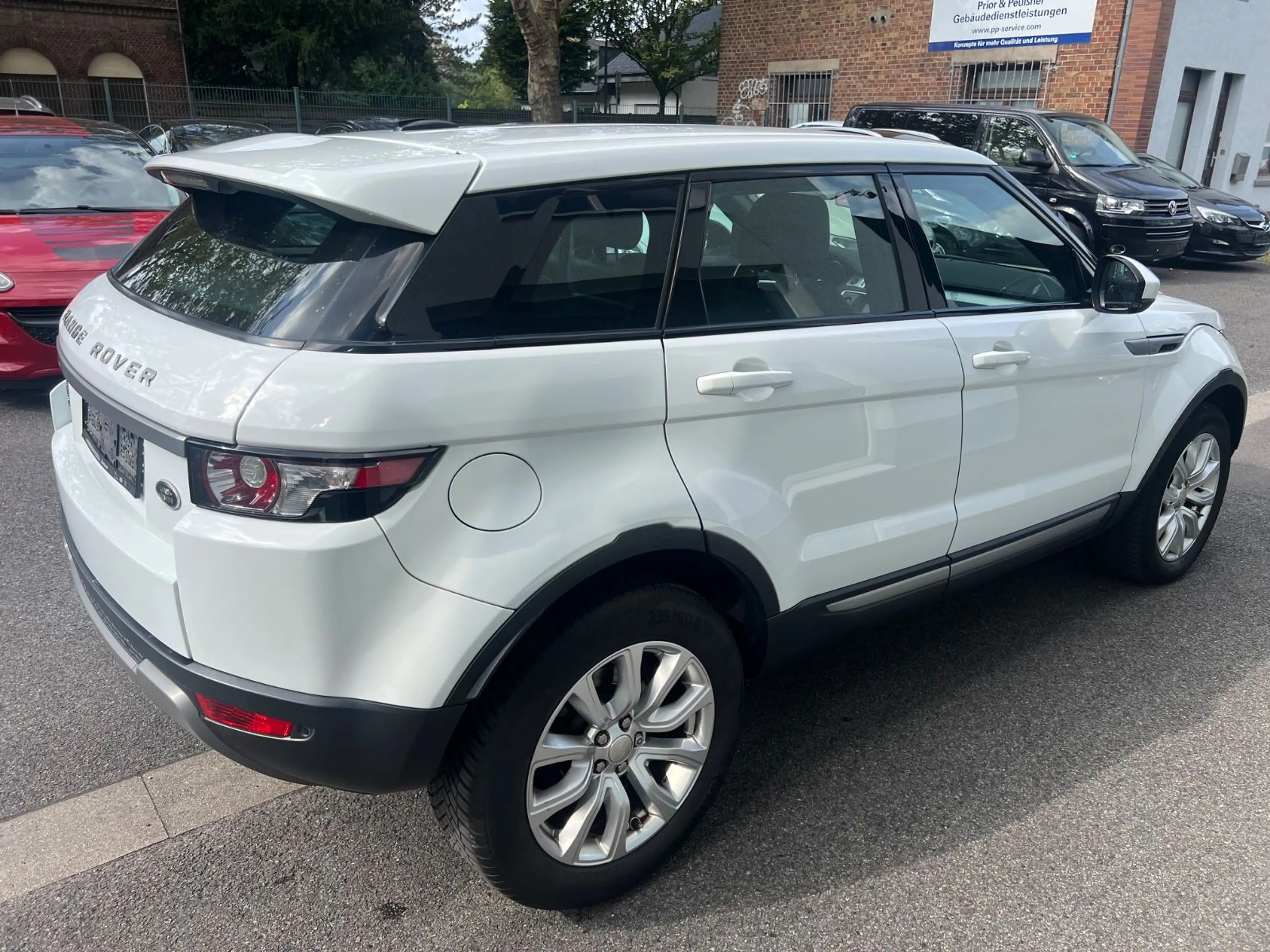 Land Rover Range Rover Evoque Pure"Klimaaut."SHZ"Teilleder" — photo 7
