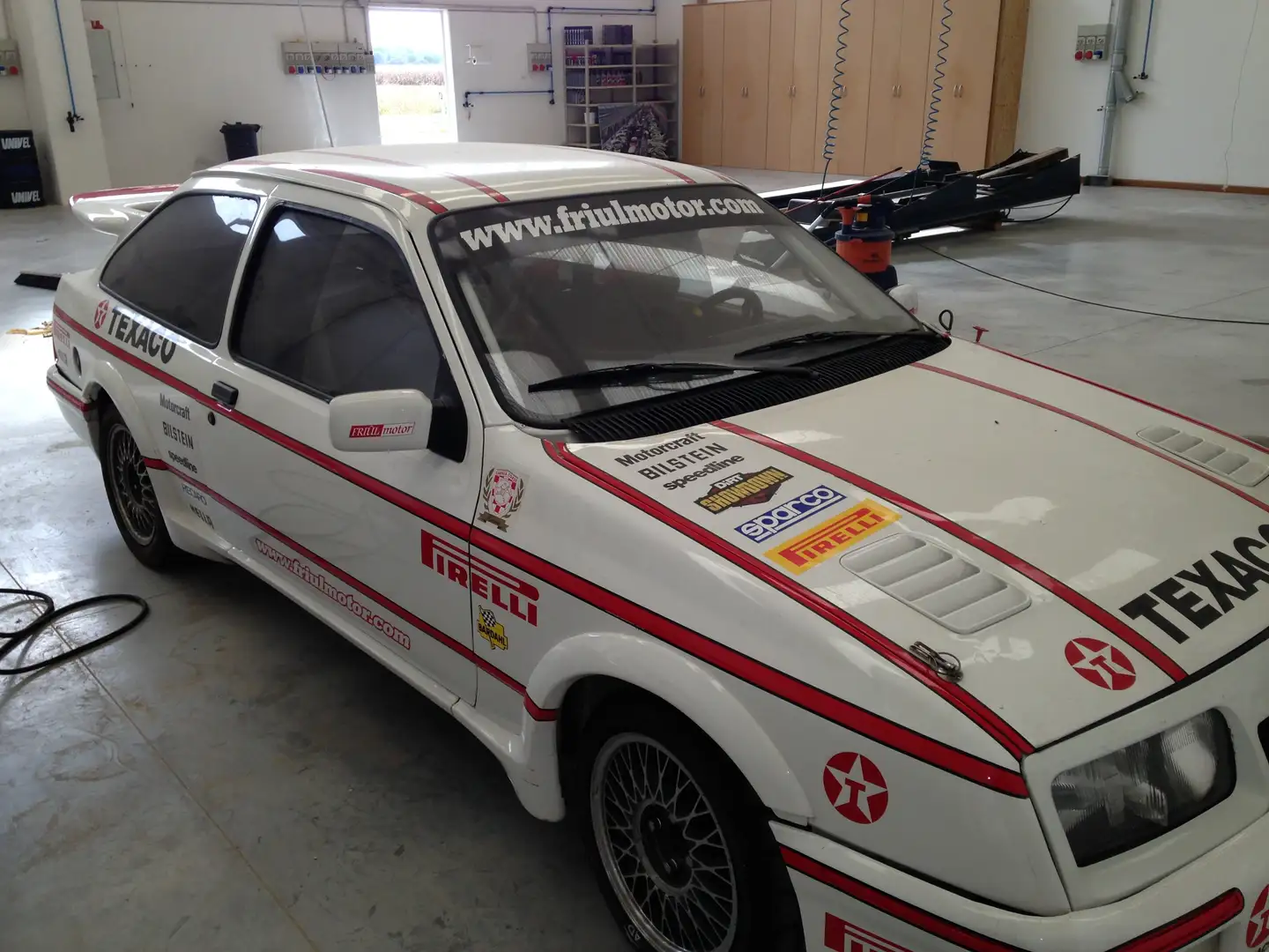 Ford Sierra Sierra 3p 2.0 RS Cosworth Білий - 1