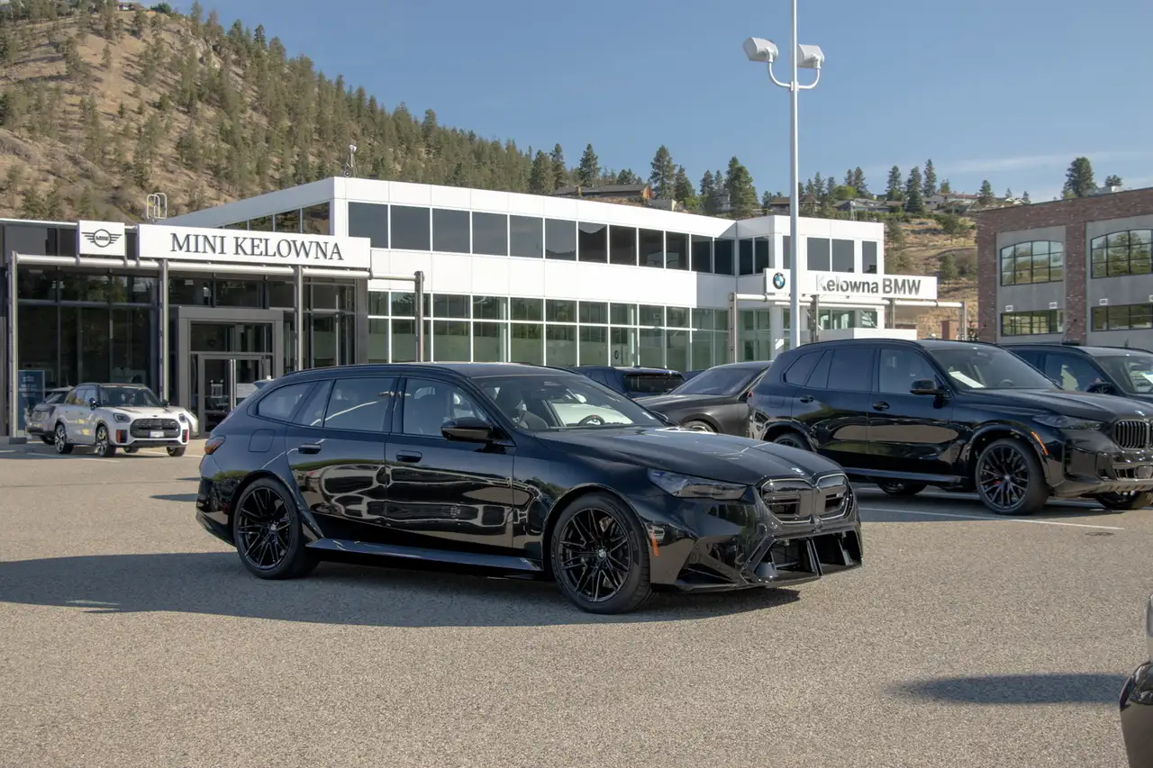 2027 BMW M5