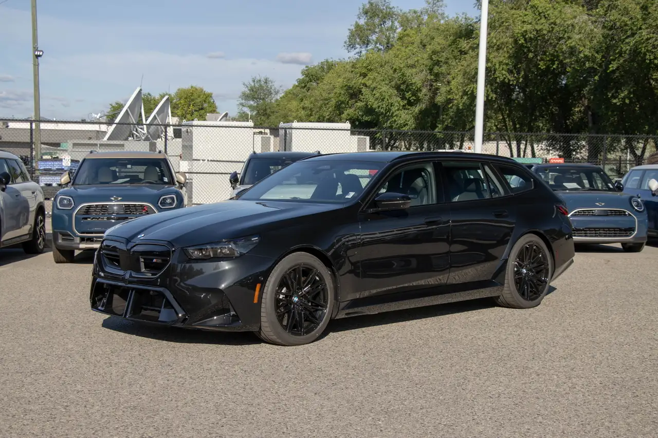 BMW M5 снимка BMW M5