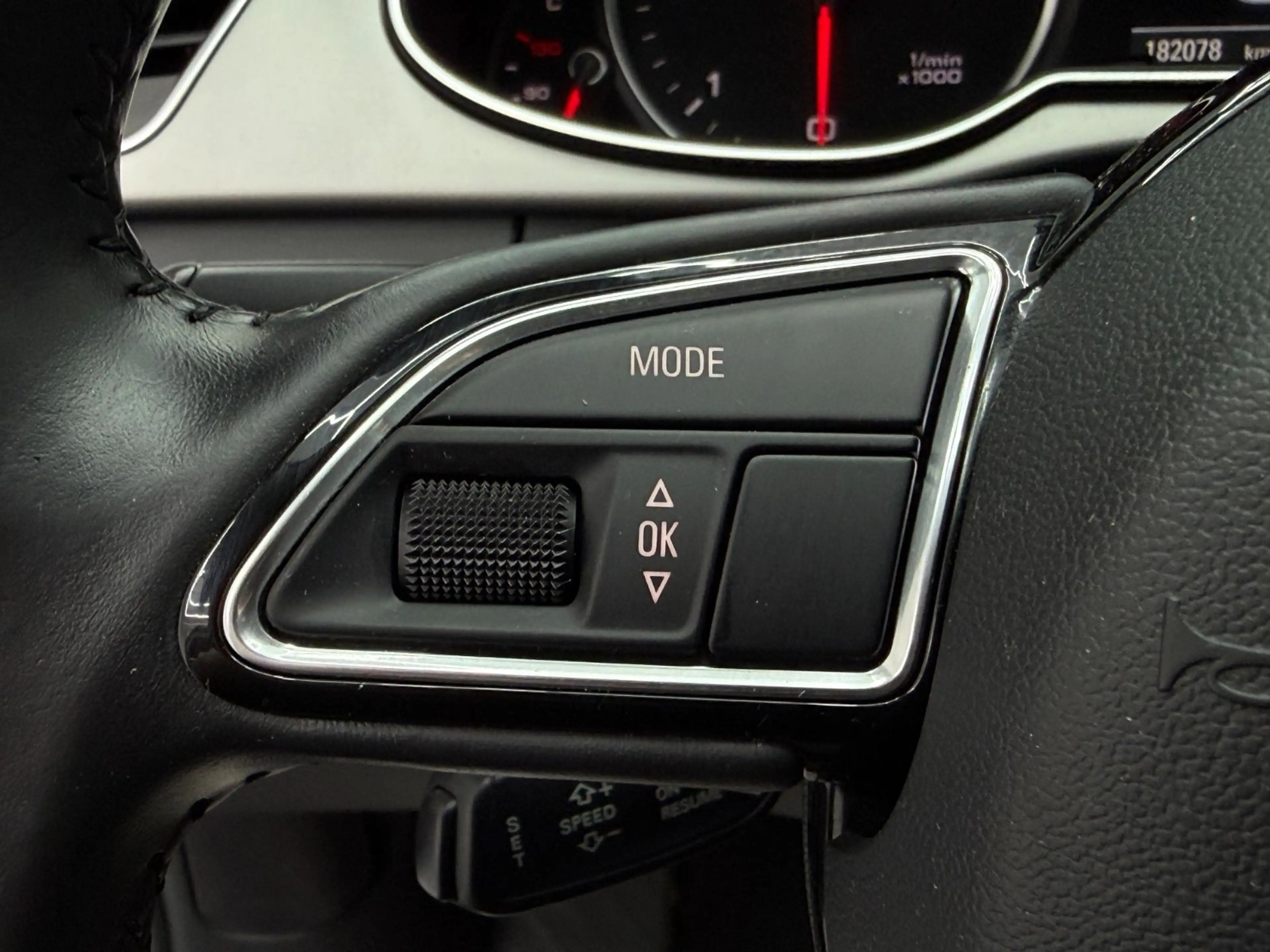 Audi A4 2.0 TDI S-Tronic Quat|Nav|PDC|ACC|Leder|Xenon — photo 14