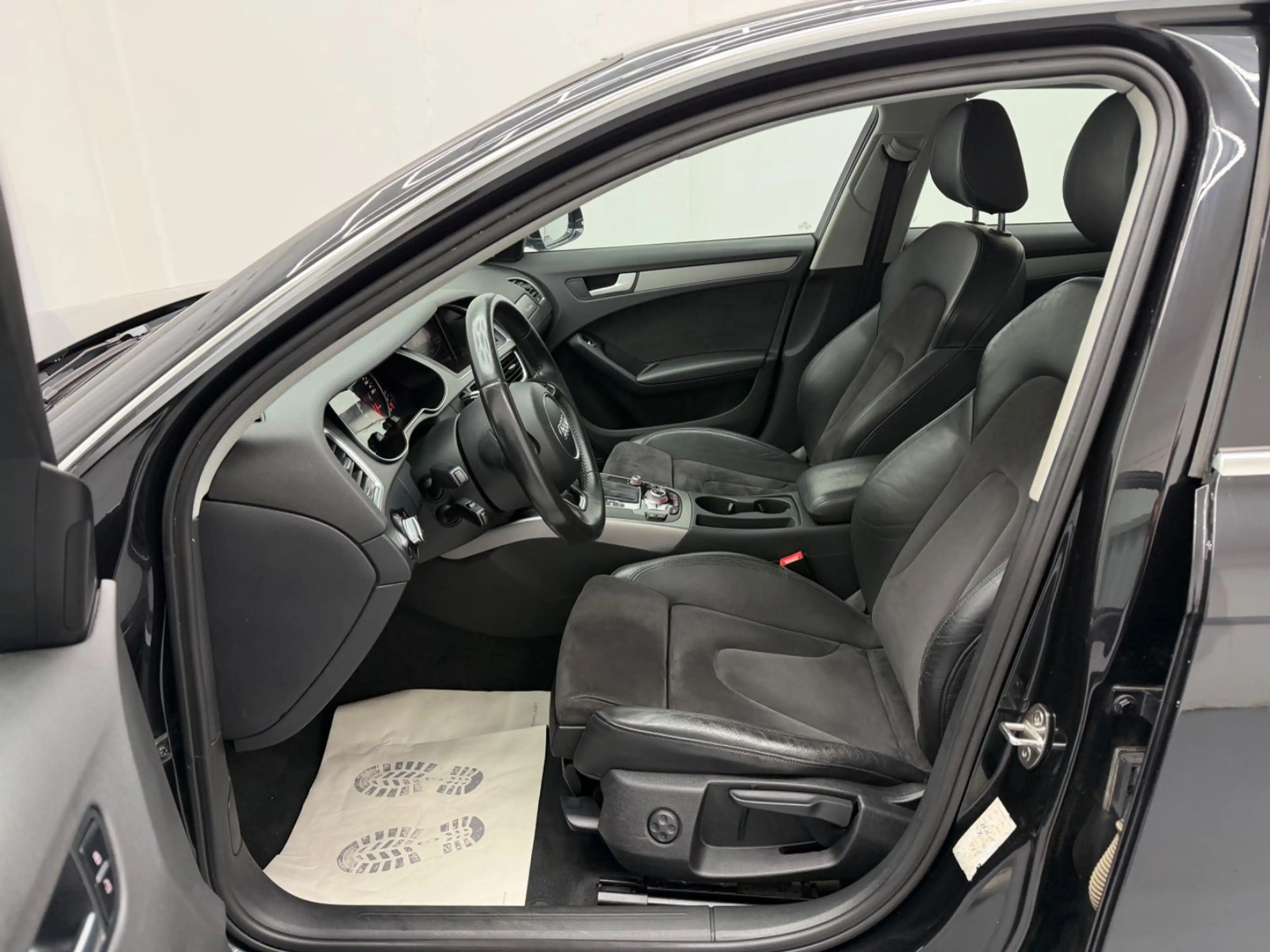 Audi A4 2.0 TDI S-Tronic Quat|Nav|PDC|ACC|Leder|Xenon — photo 7