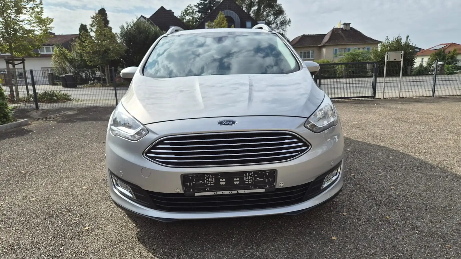 Ford Grand C-Max Titanium Silber - 2