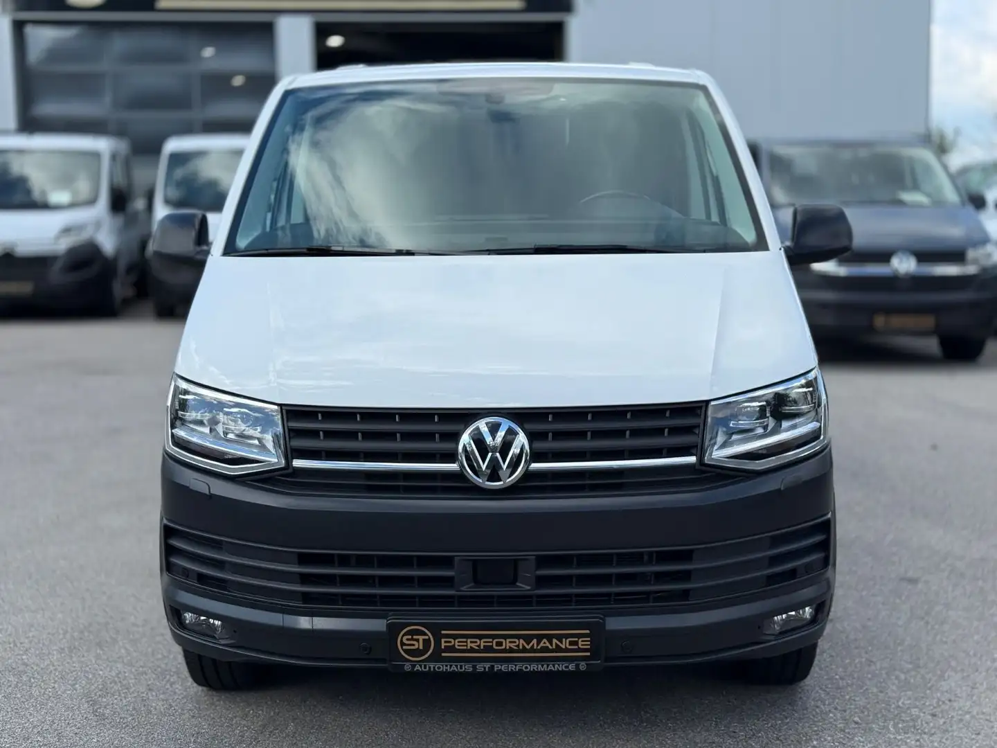 Volkswagen T6 Transporter DSG KLIMA LED NAVI SHZ ACC 1HAND Weiß - 2