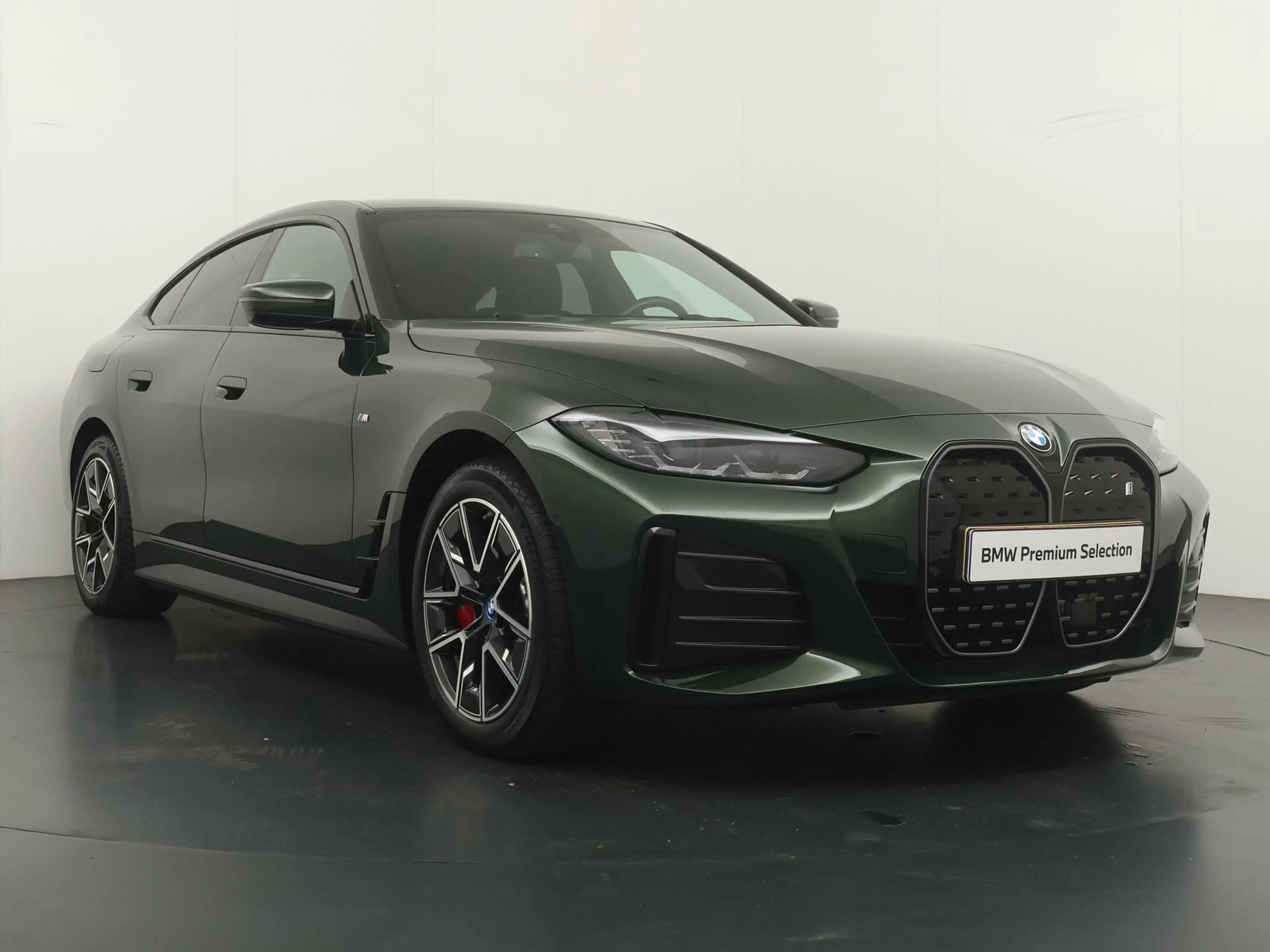 BMW i4 eDrive40 84 kWh M Sportpakket | Adaptive cruise co — photo 7