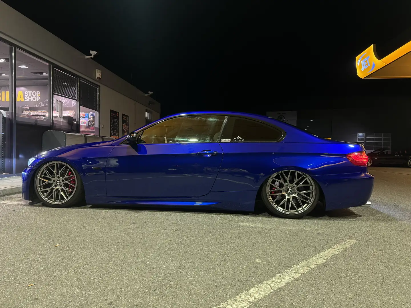 BMW 330 E92 Coupe San Marino Farbe Blau - 2