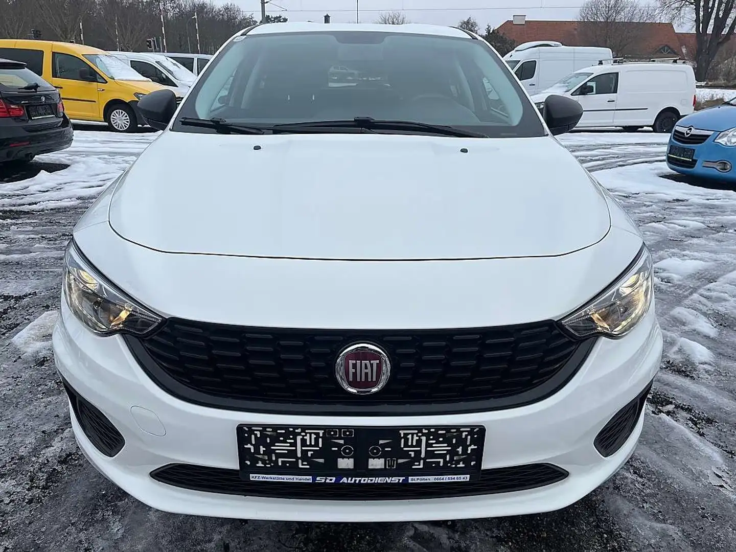 Fiat Tipo Pop Weiß - 2