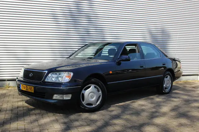Lexus LS 400 // Luchtvering | Origineel NL met NAP