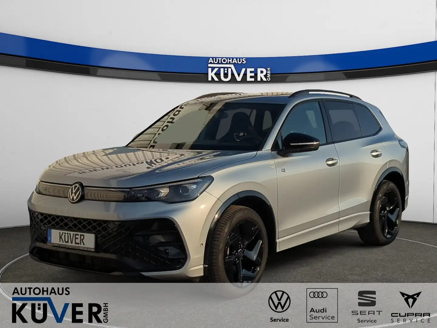 Volkswagen Tiguan R-Line 2,0 TDI DSG Navi+Pano+AHK+IQ+ACC Срібний - 1