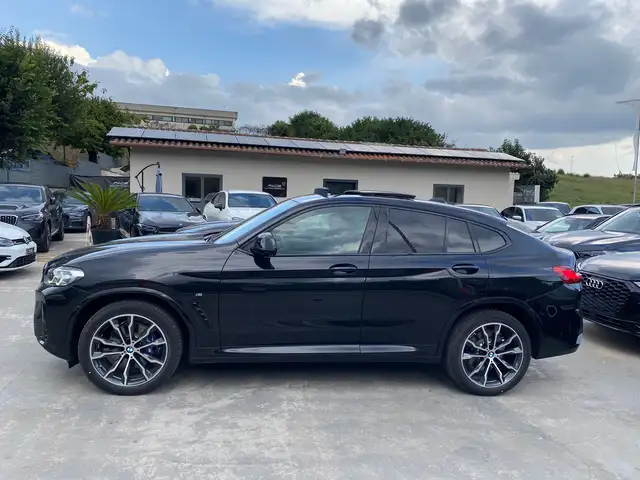 BMW X4 view 7
