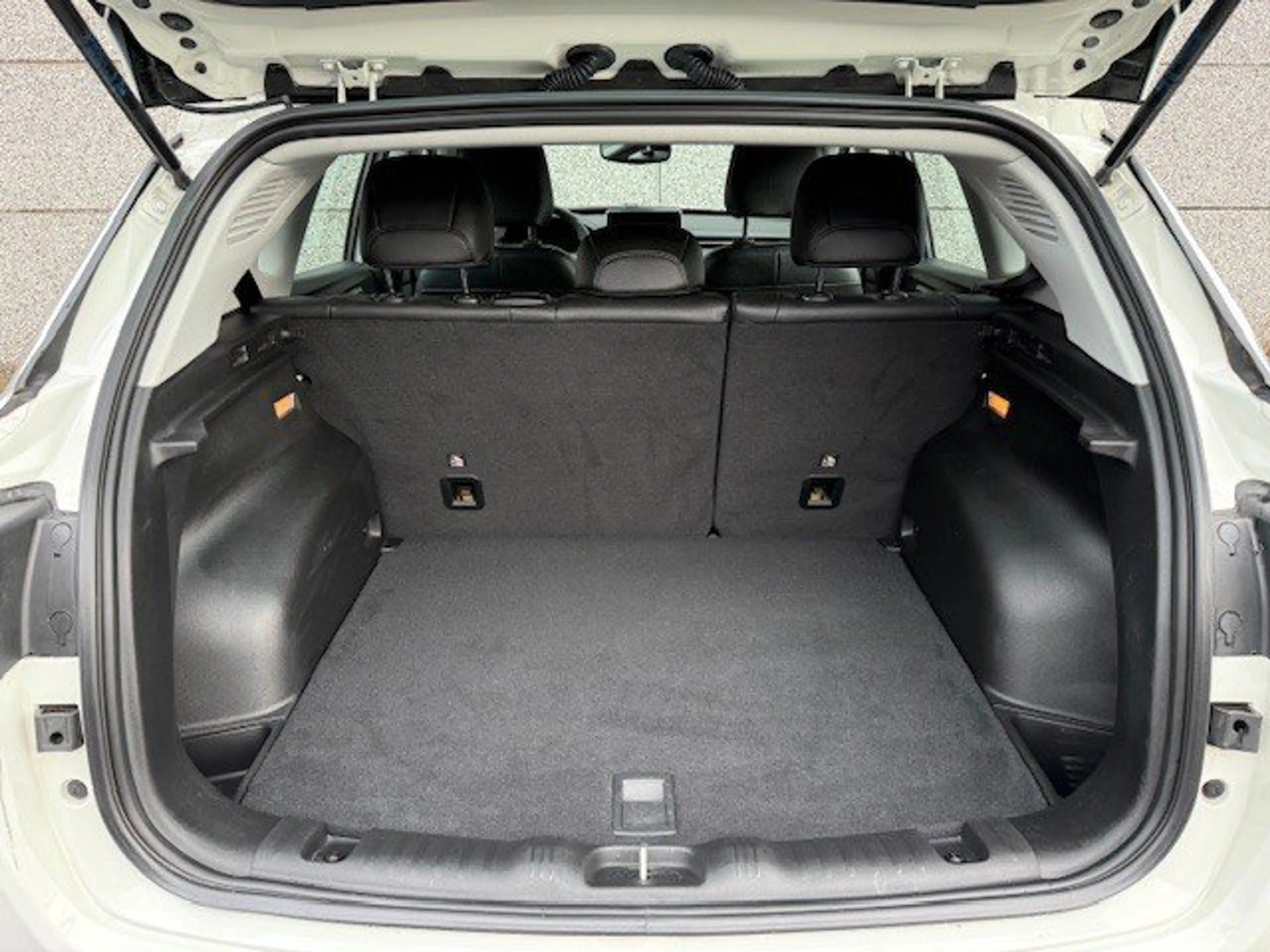 Jeep Compass *CAR PLAY*CAMERA* 1.5 Benz/Hybride 130 pk Summit — photo 8